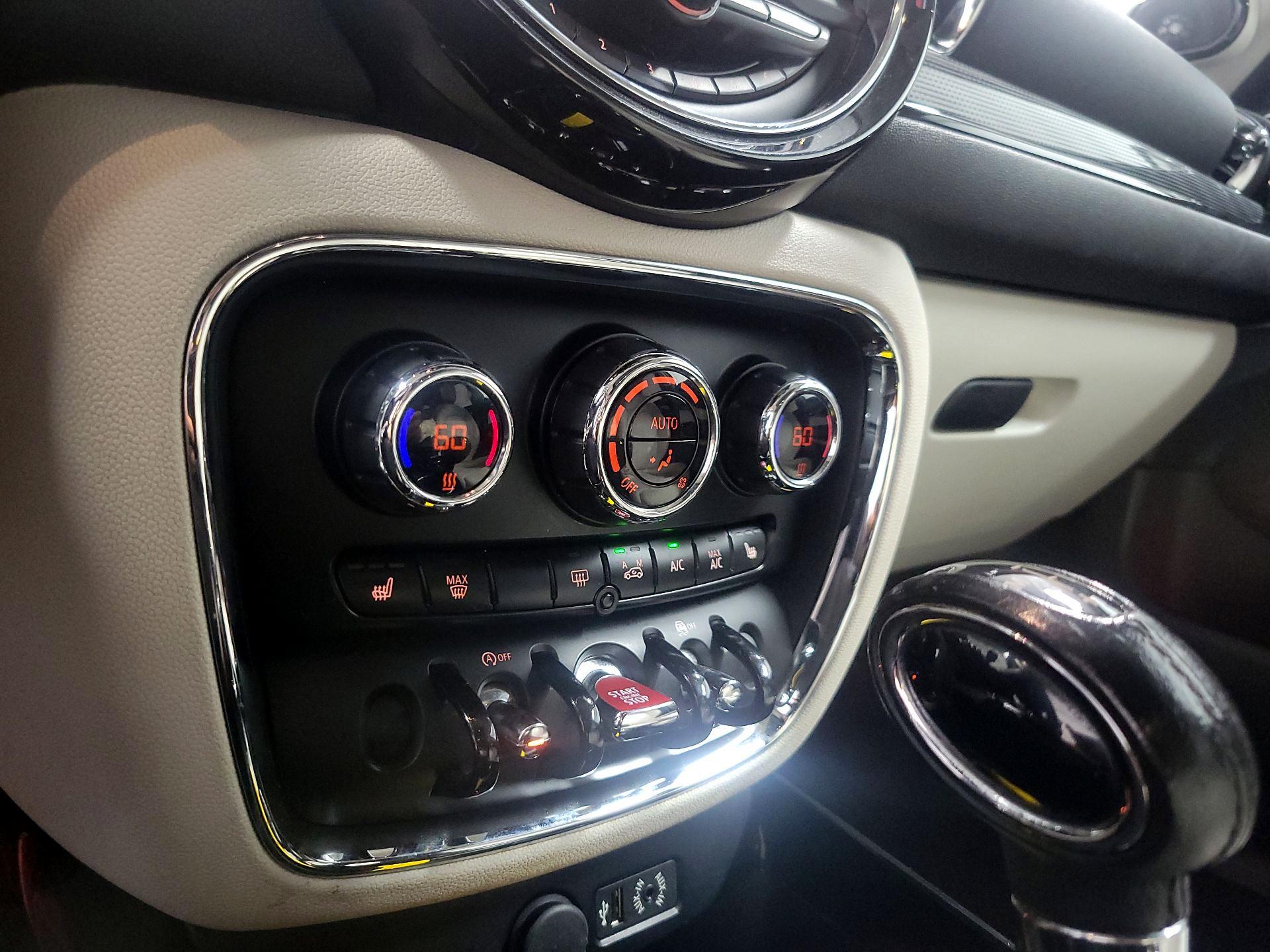 Thumbnail: 2016 MINI Cooper Clubman - 16