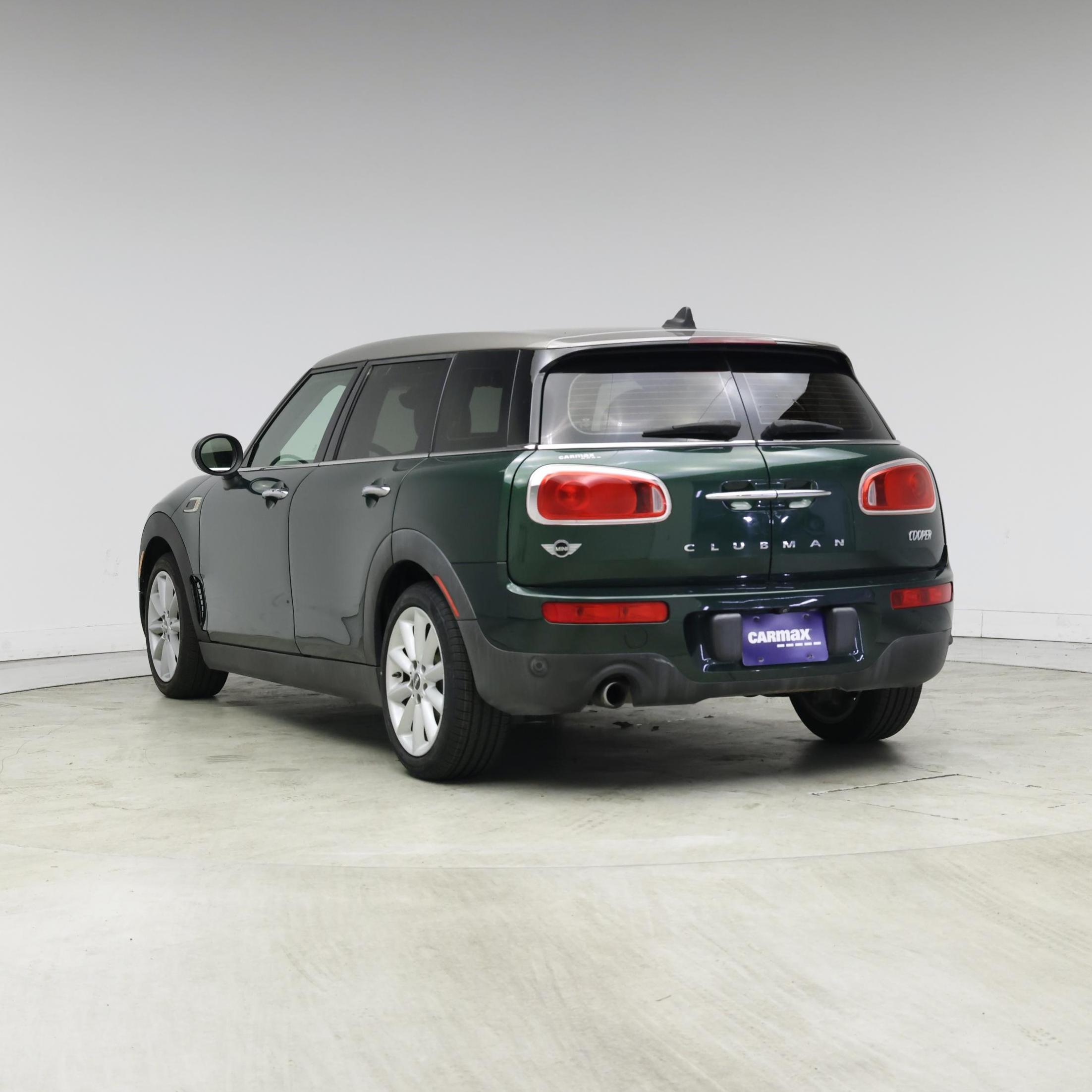 Thumbnail: 2016 MINI Cooper Clubman - 2