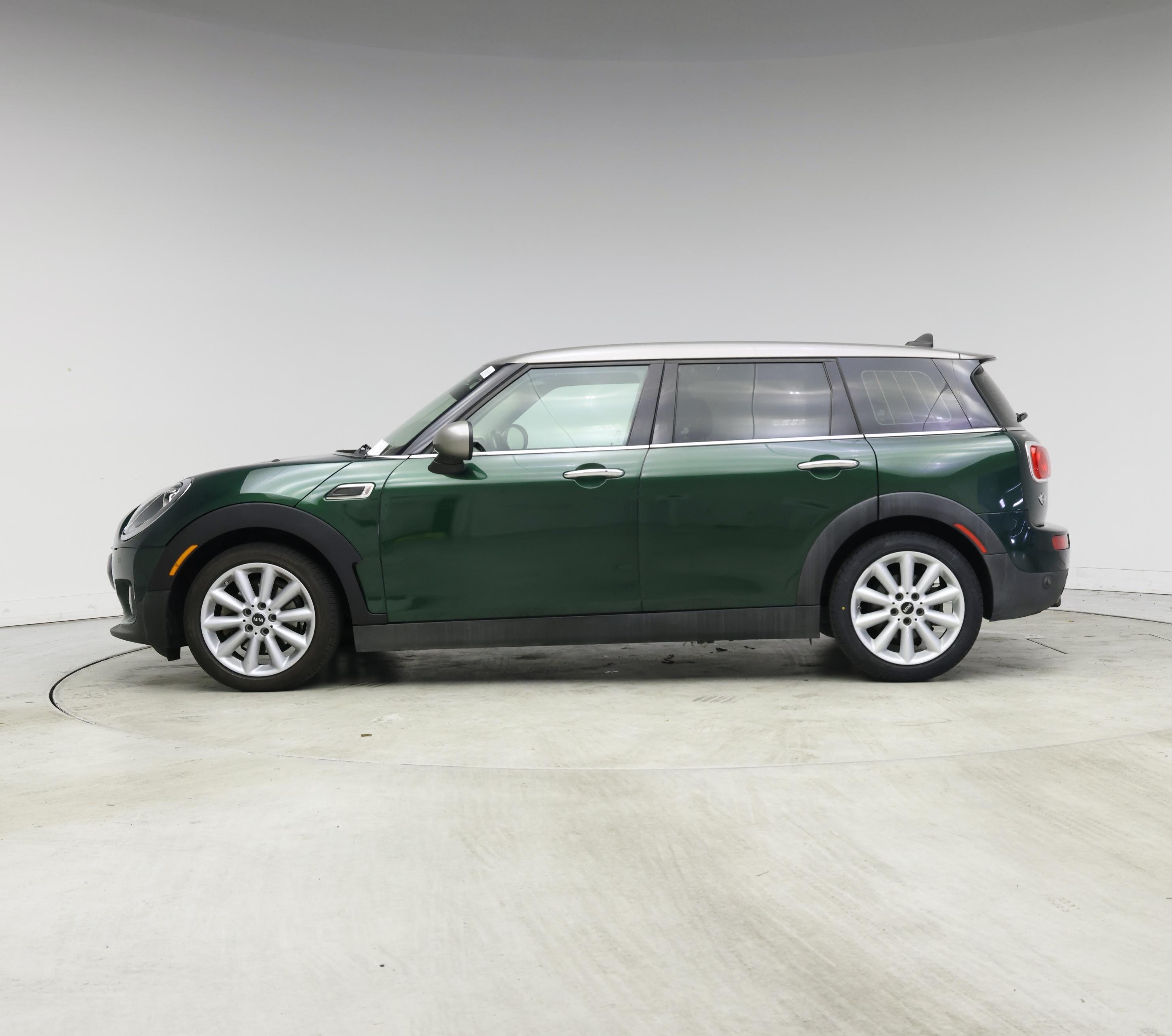 Thumbnail: 2016 MINI Cooper Clubman - 3