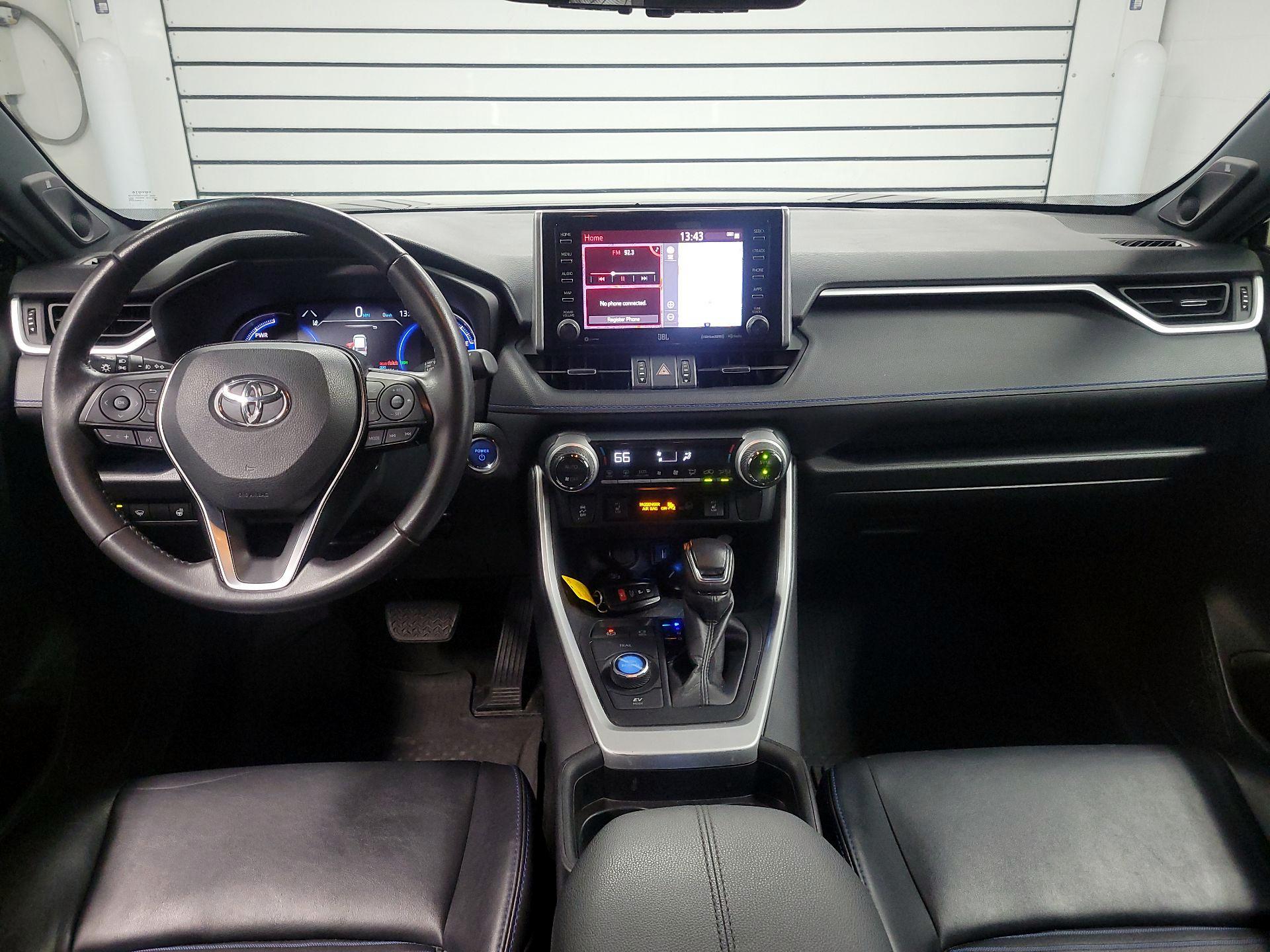 Thumbnail: 2021 Toyota RAV4 - 9