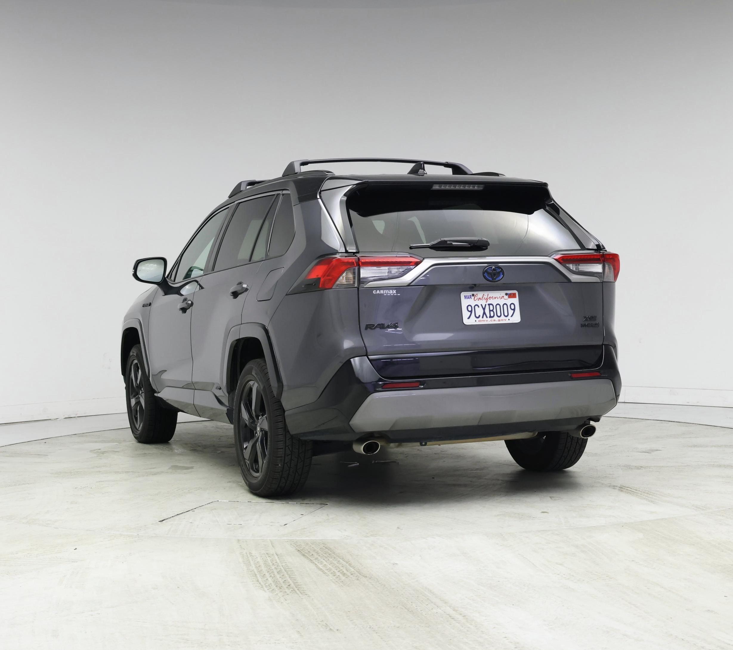 Thumbnail: 2021 Toyota RAV4 - 2