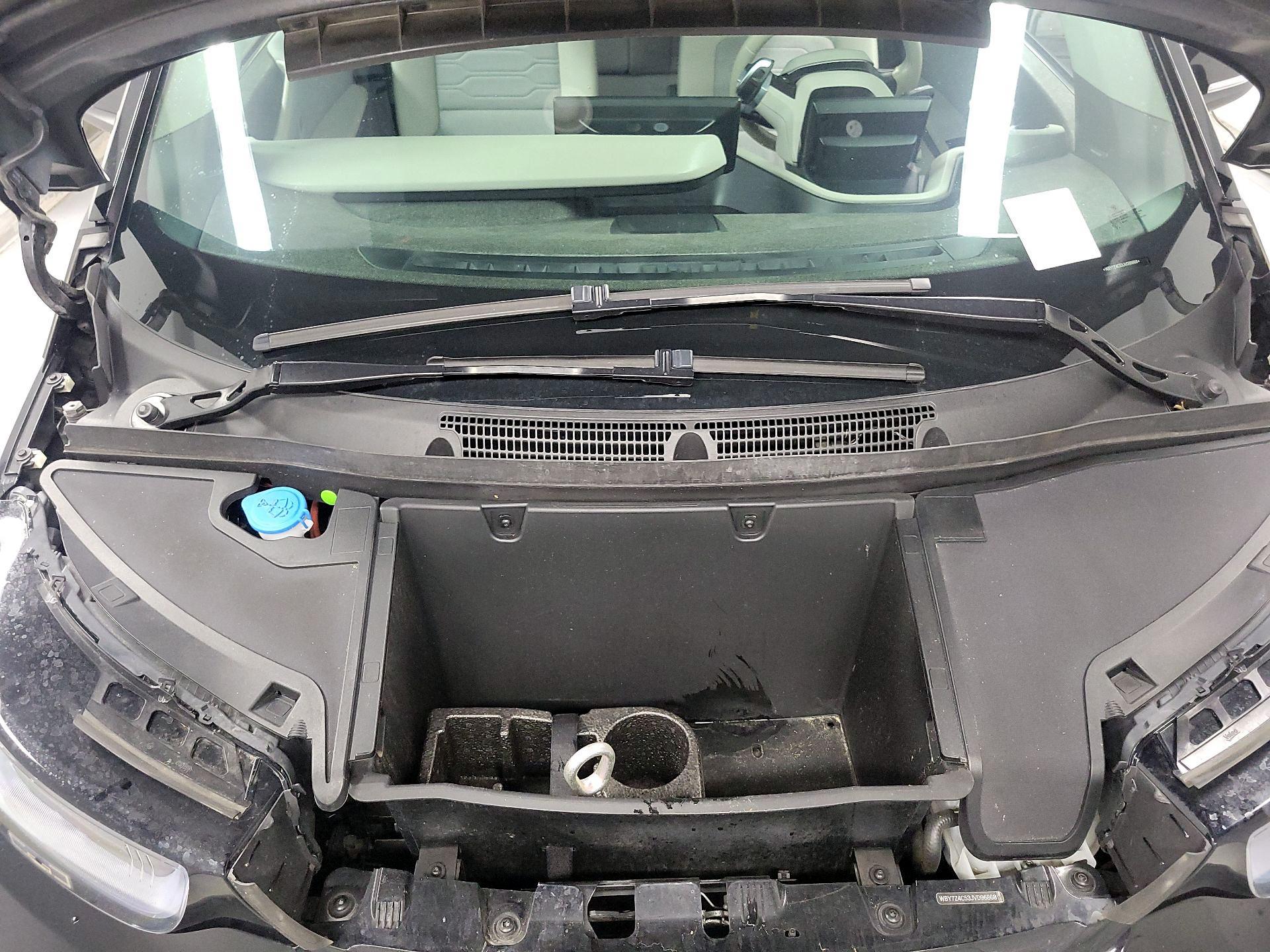 Thumbnail: 2018 BMW i3 - 19