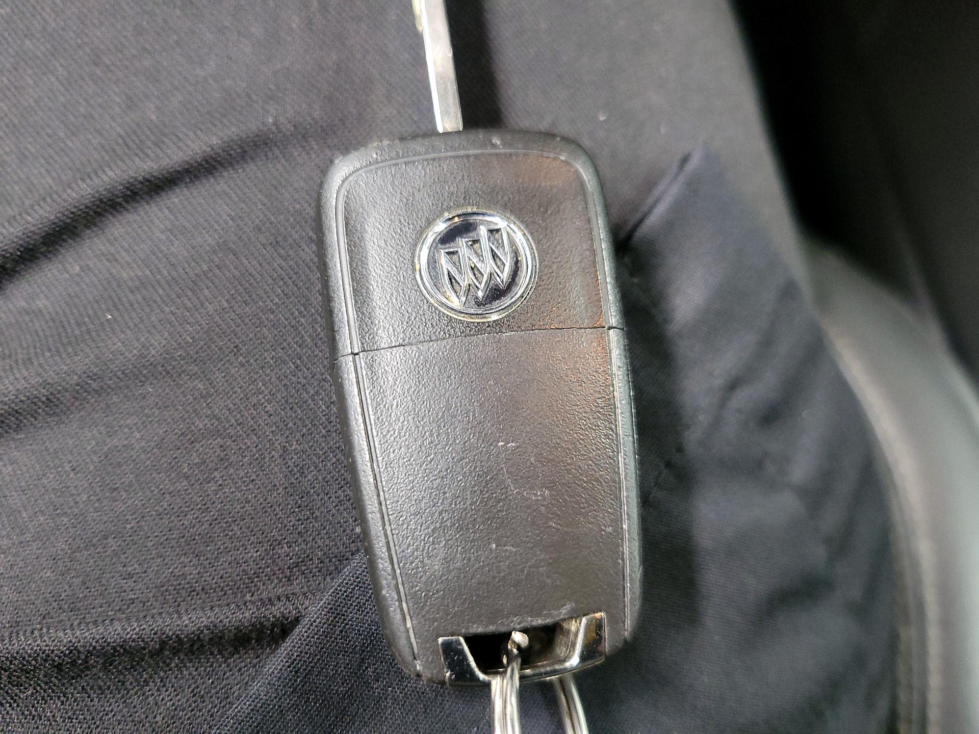 Thumbnail: 2015 Buick Encore - 19