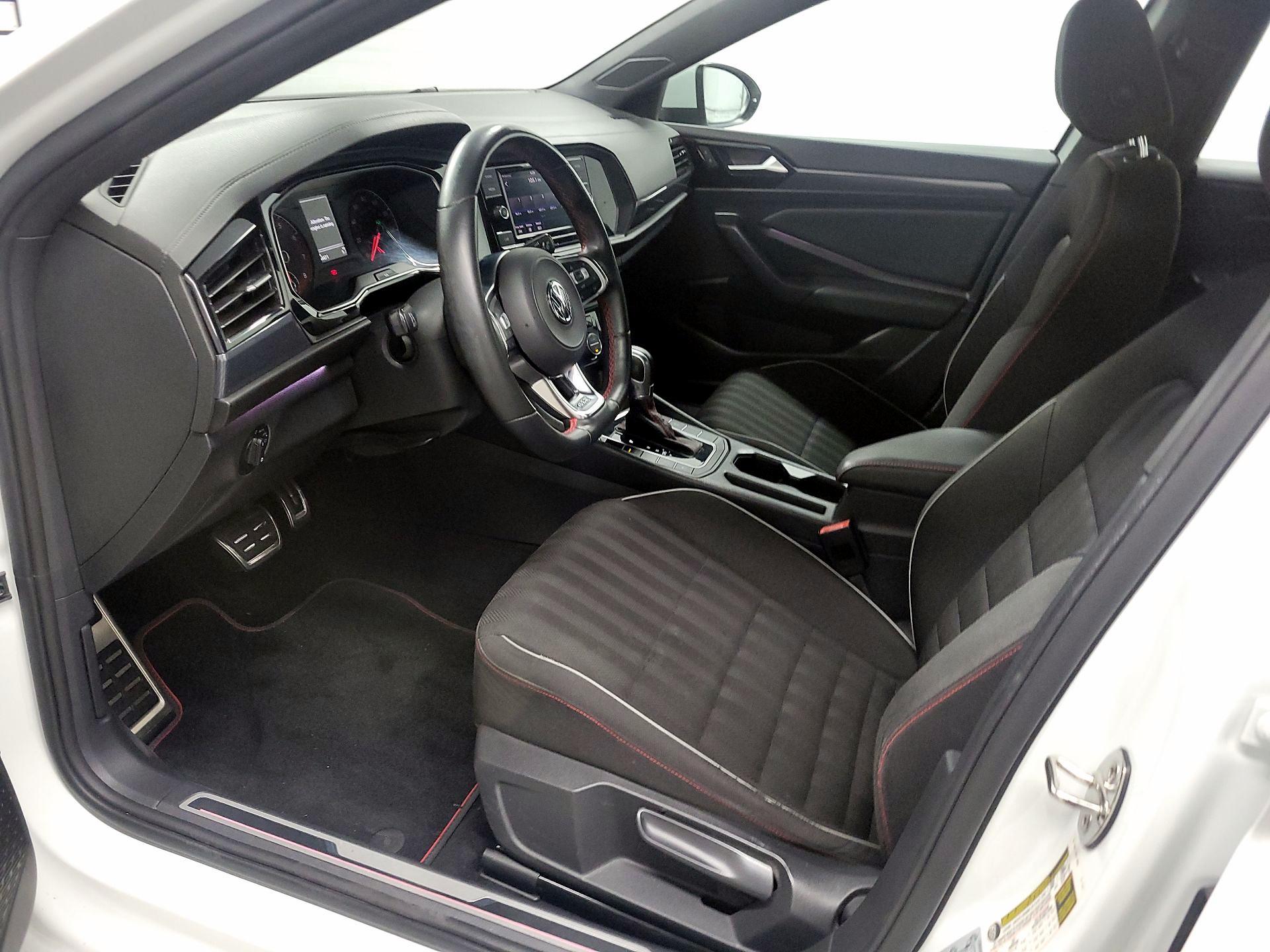 Thumbnail: 2019 Volkswagen Jetta - 11