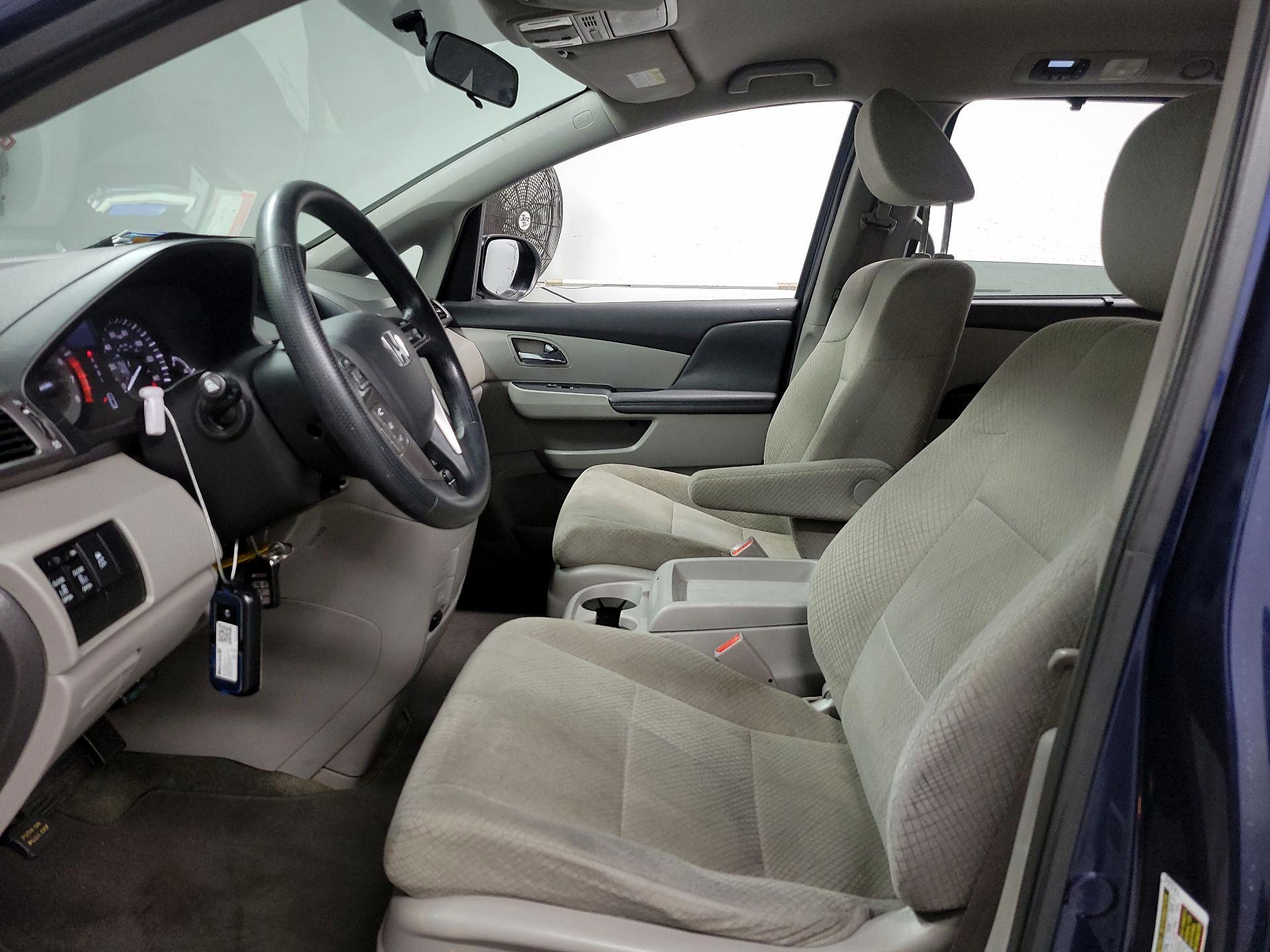 Thumbnail: 2015 Honda Odyssey - 11