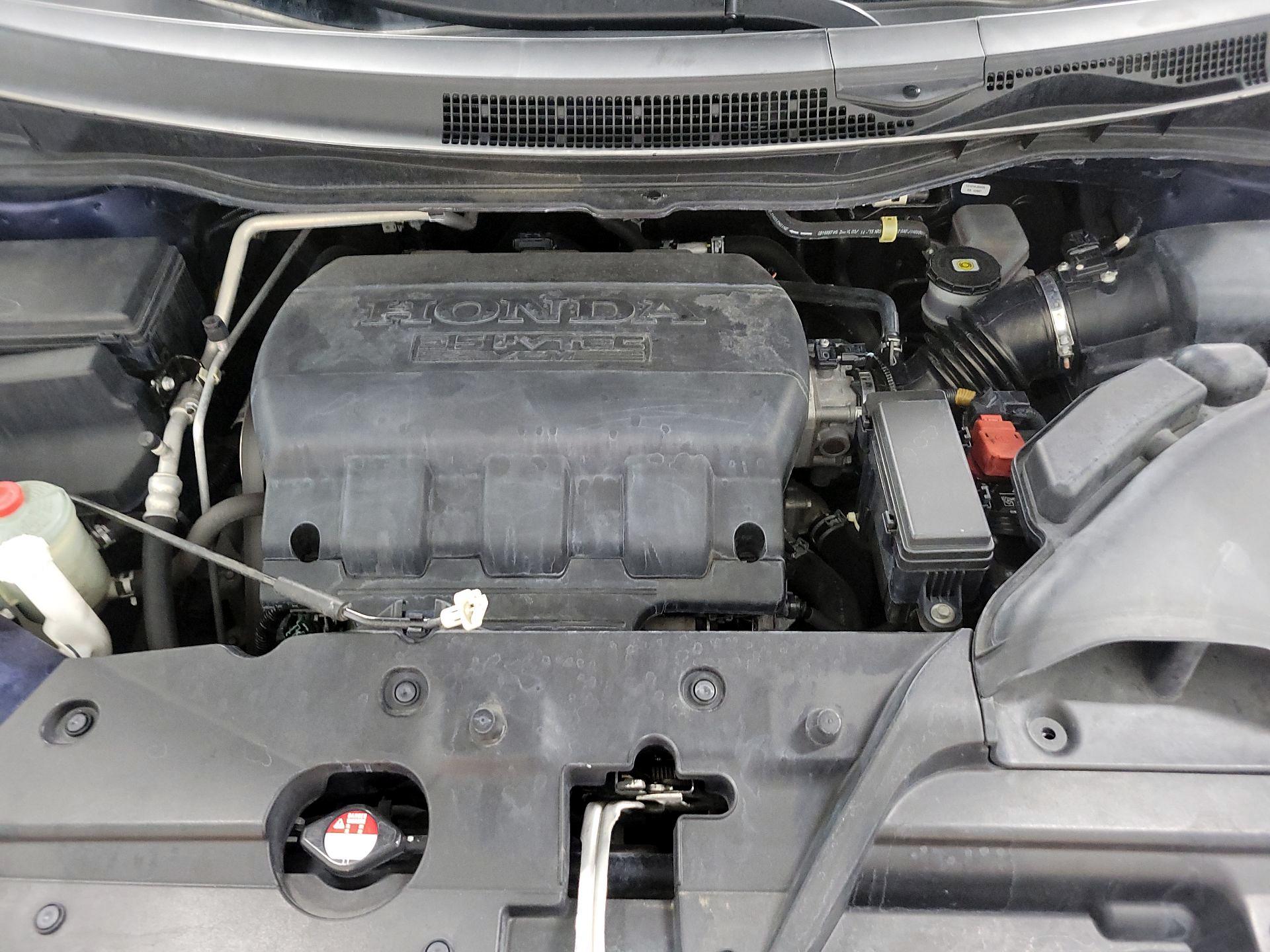 Thumbnail: 2015 Honda Odyssey - 19