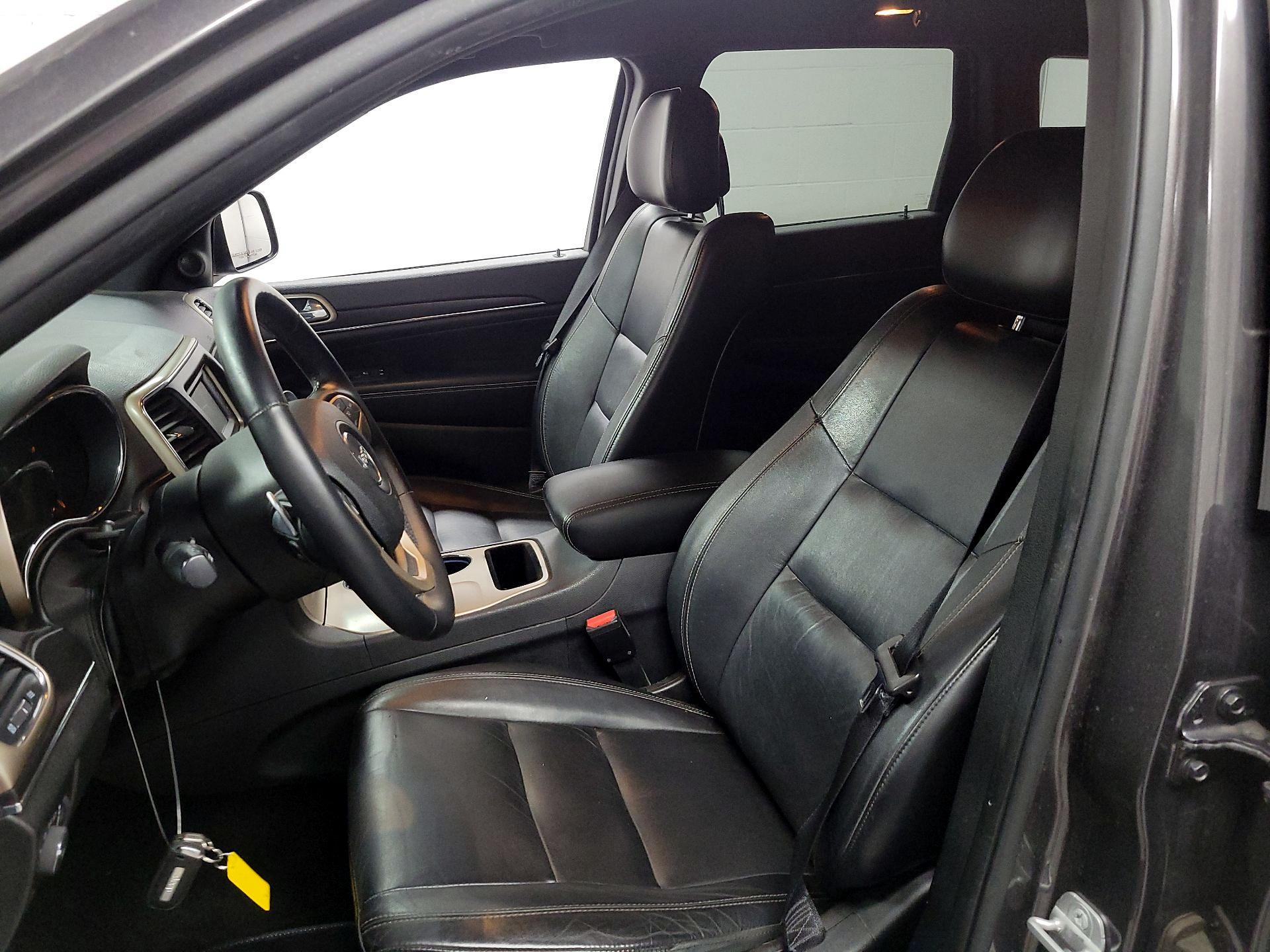 Thumbnail: 2014 Jeep Grand Cherokee - 11