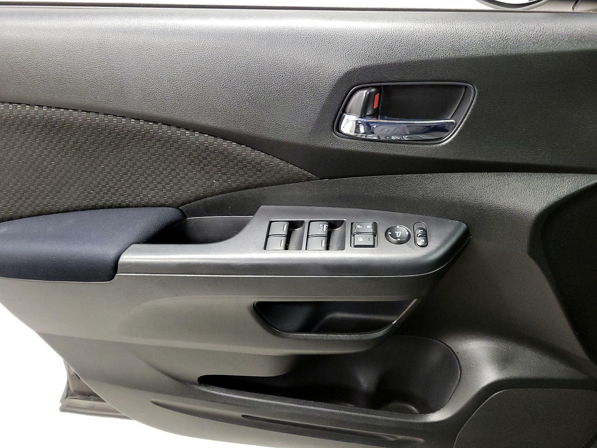 Thumbnail: 2016 Honda CR-V - 12