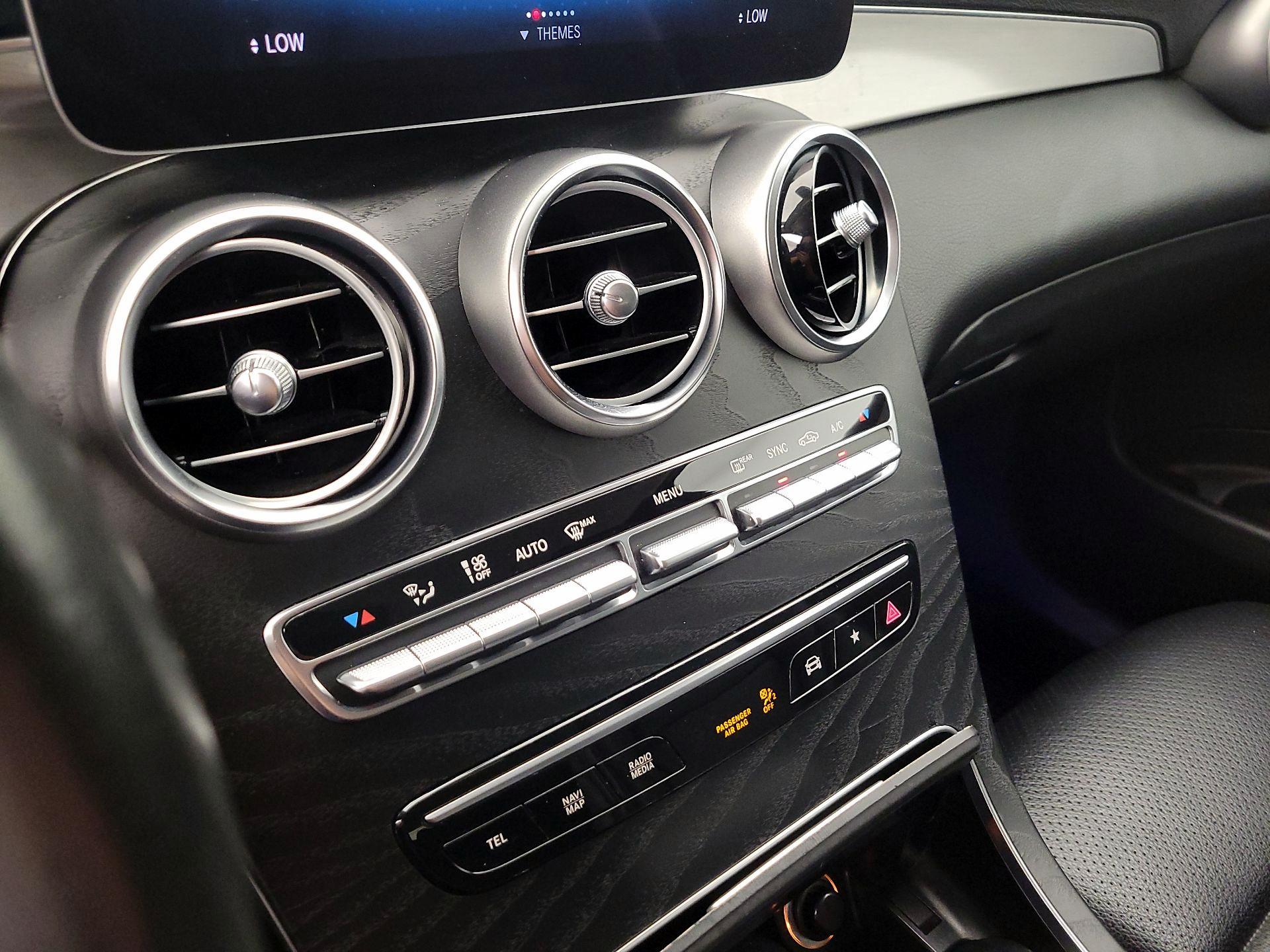 Thumbnail: 2020 Mercedes-Benz GLC - 16