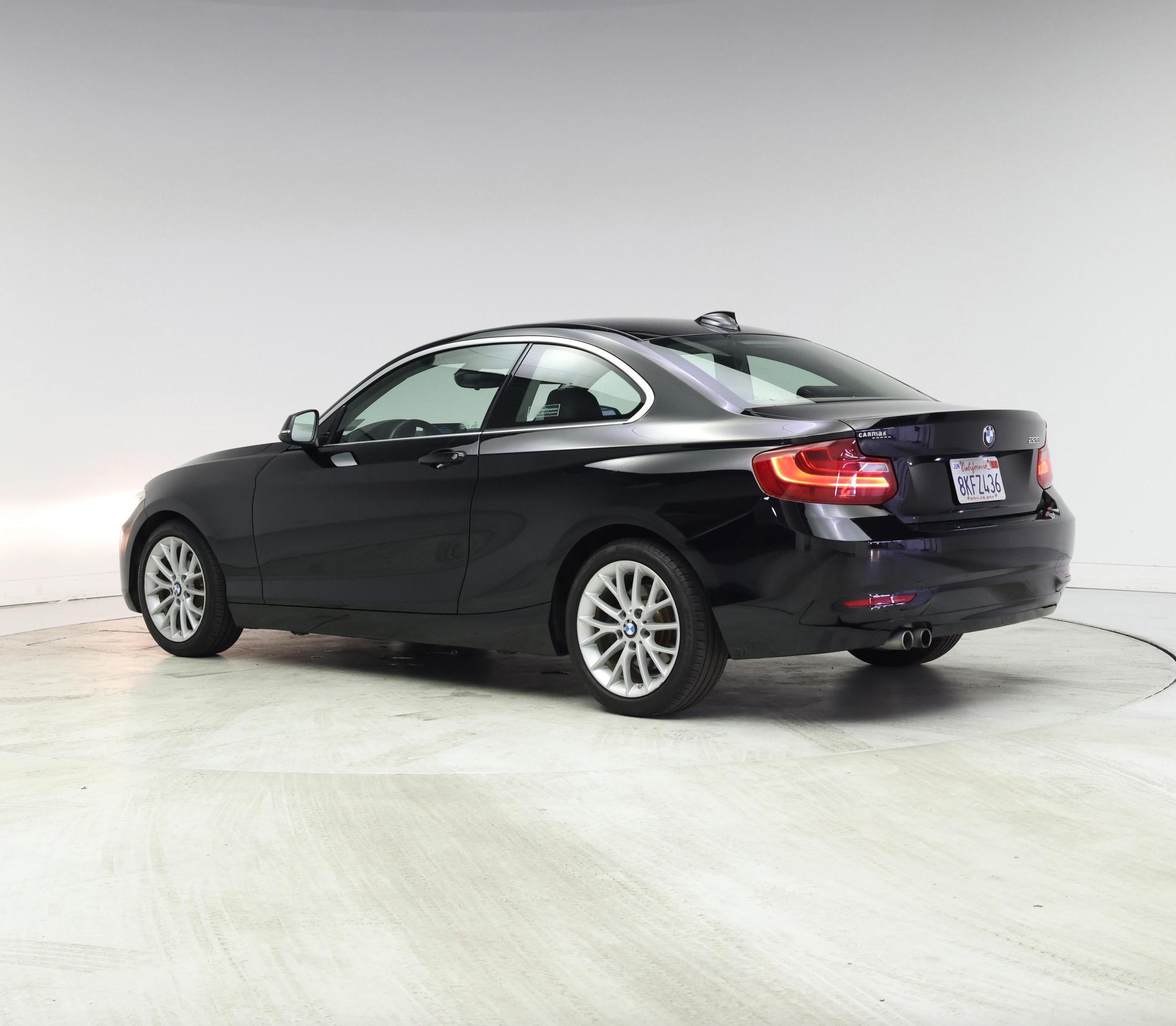 Thumbnail: 2015 BMW 2 Series - 2