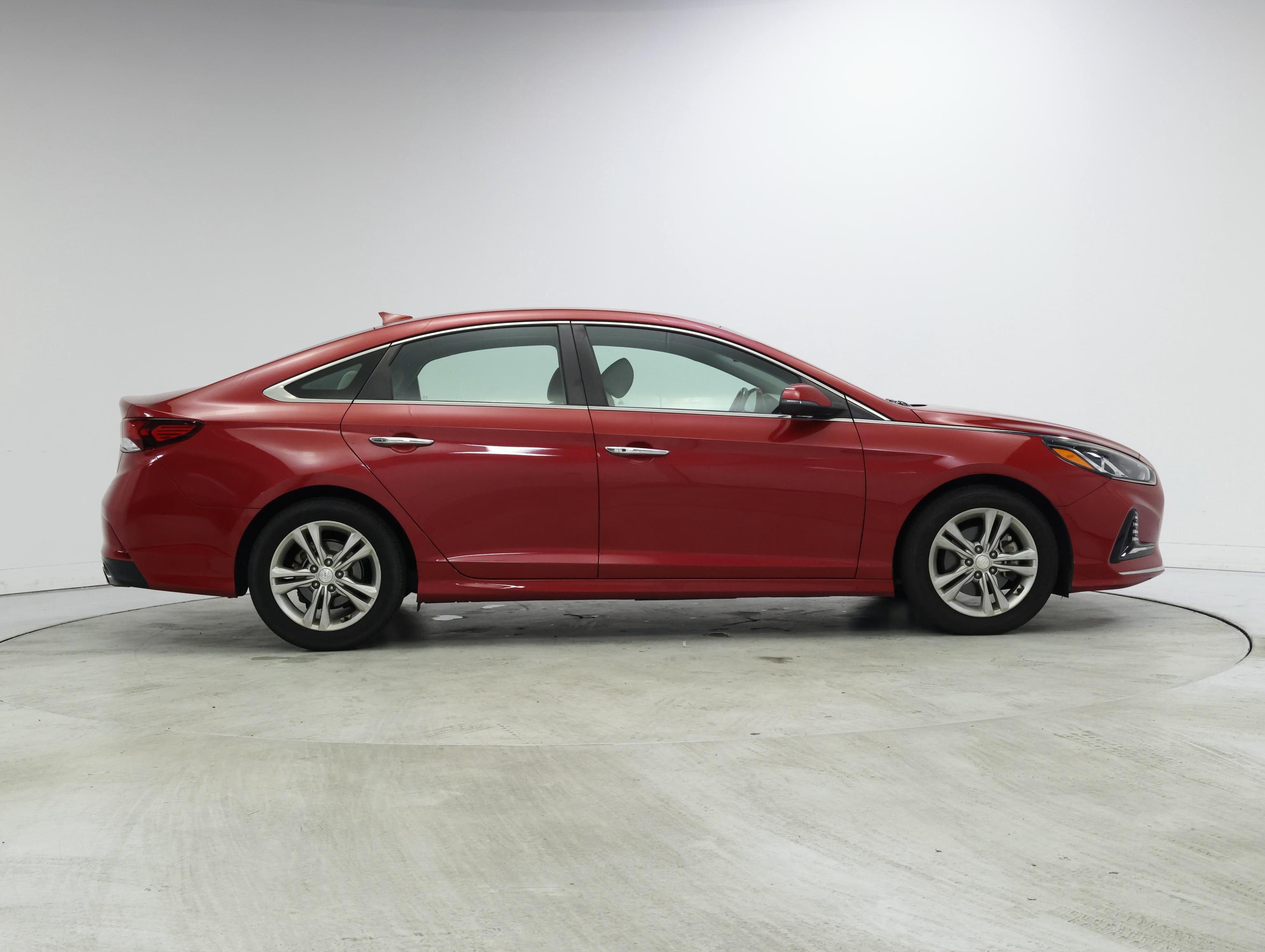 Thumbnail: 2018 Hyundai Sonata - 7