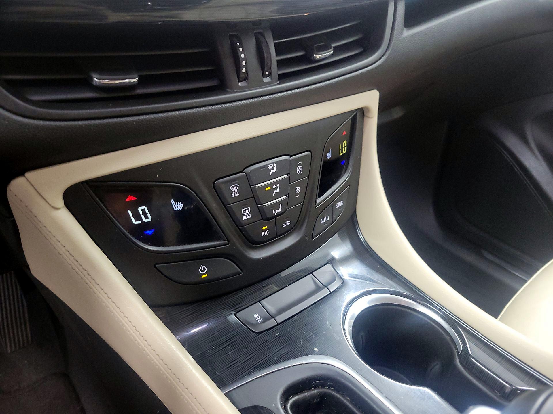 Thumbnail: 2017 Buick Envision - 16