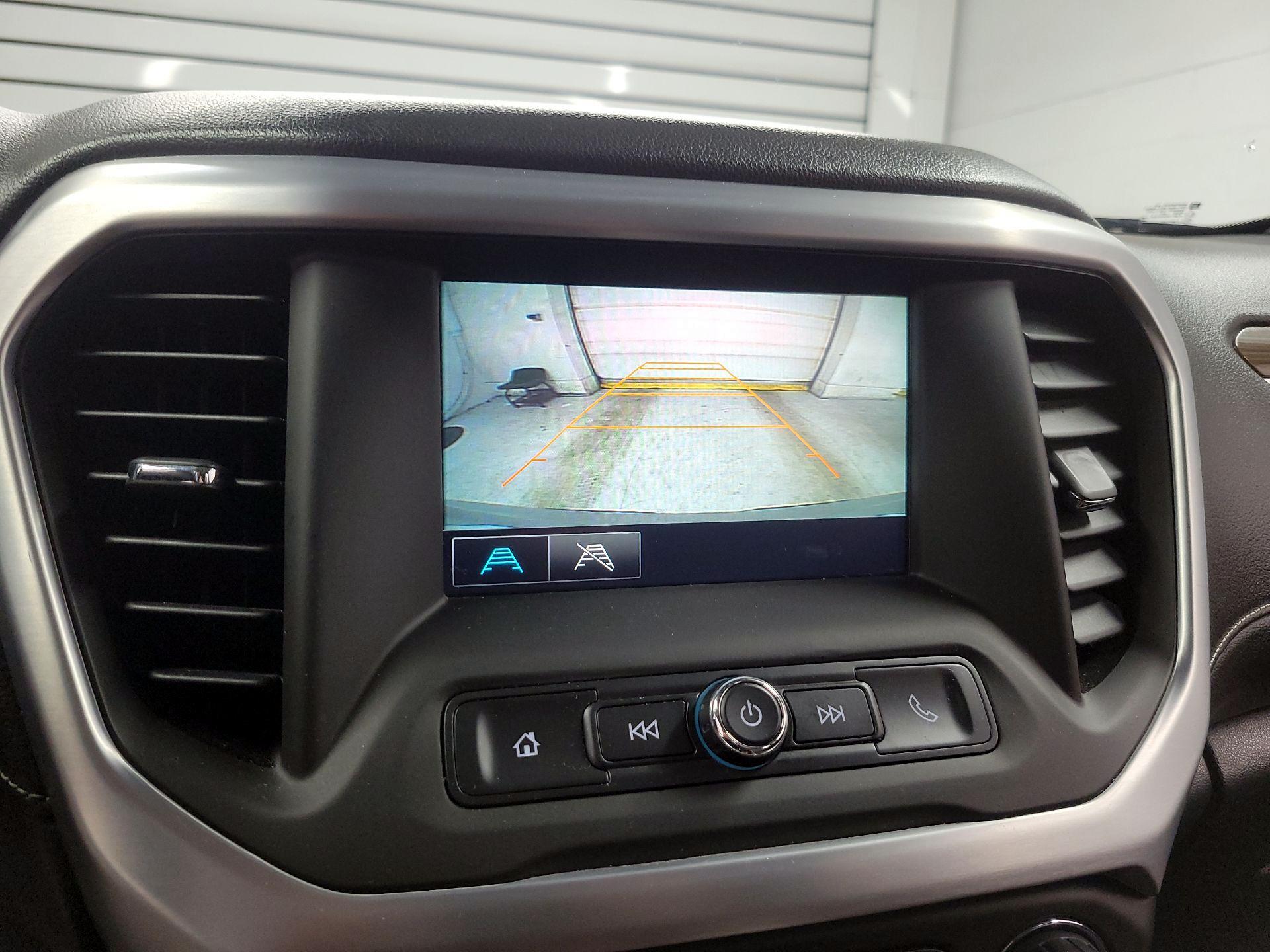 Thumbnail: 2017 GMC Acadia - 13
