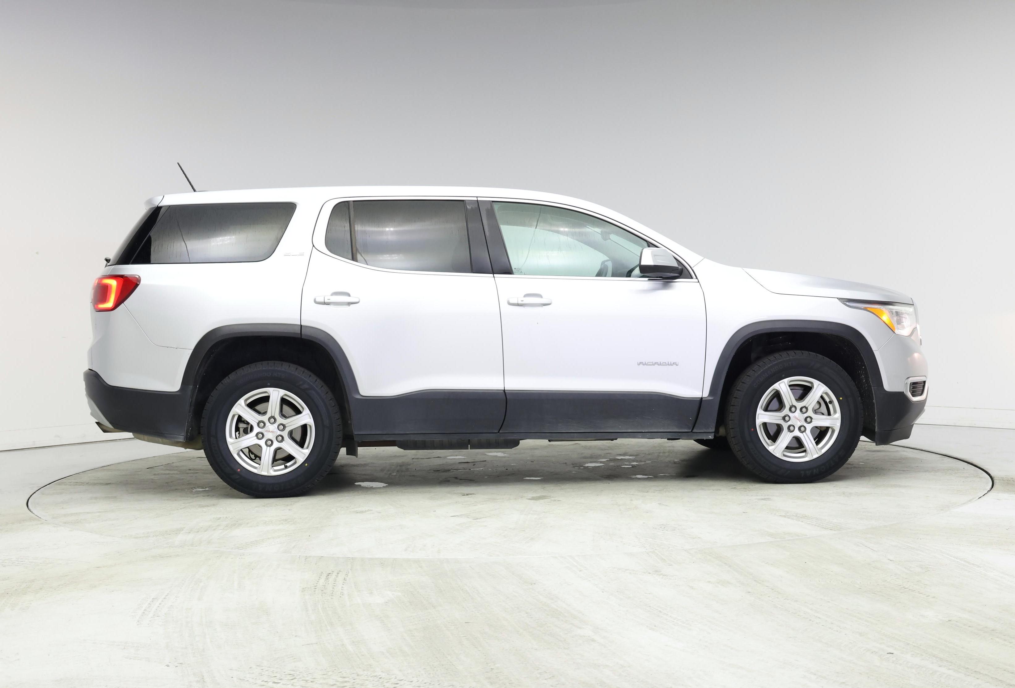 Thumbnail: 2017 GMC Acadia - 7