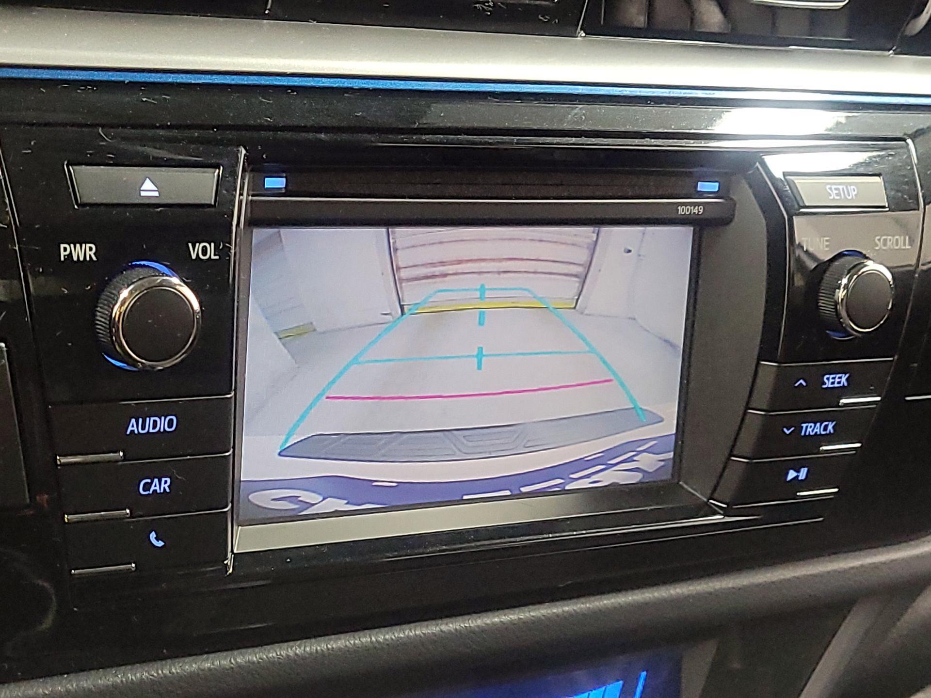 Thumbnail: 2015 Toyota Corolla - 13