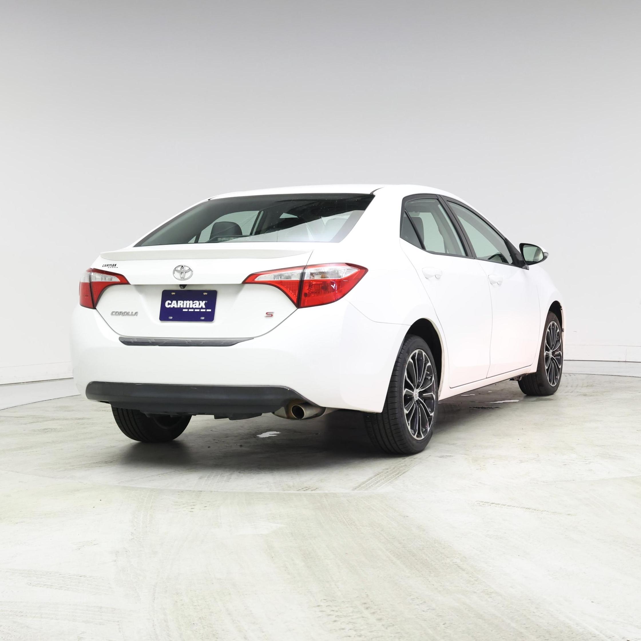 Thumbnail: 2015 Toyota Corolla - 8