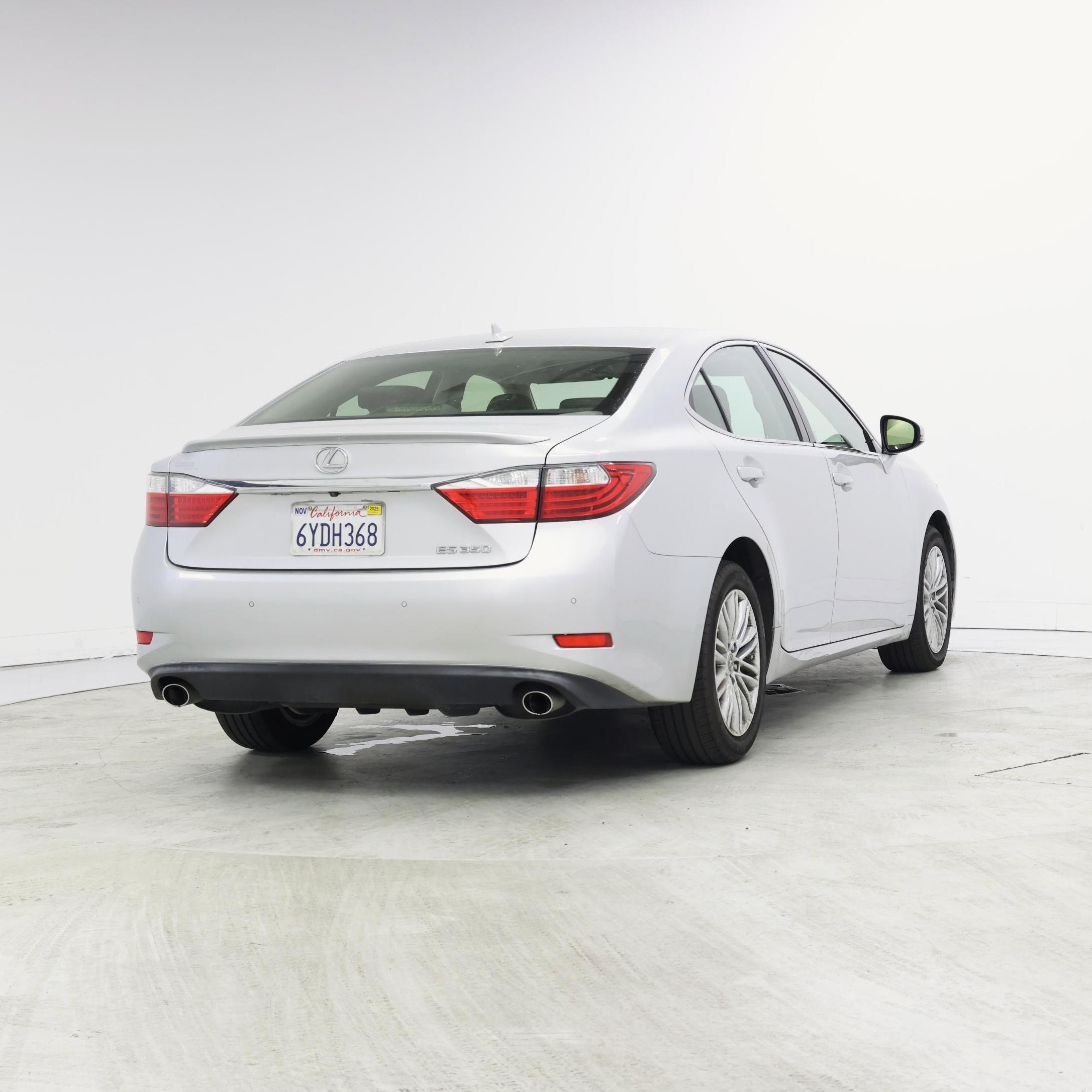 Thumbnail: 2013 Lexus ES - 8