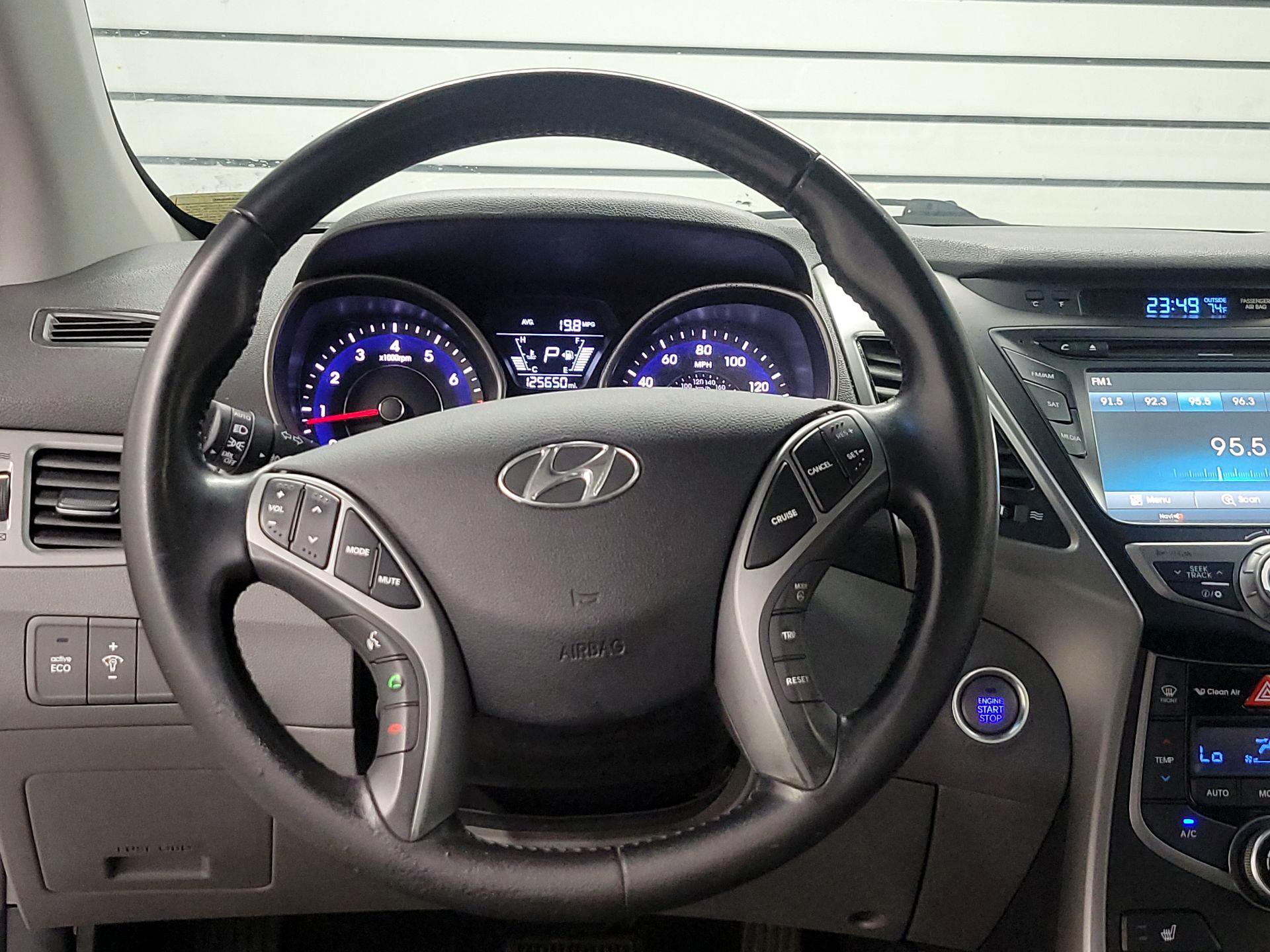 Thumbnail: 2015 Hyundai Elantra - 10