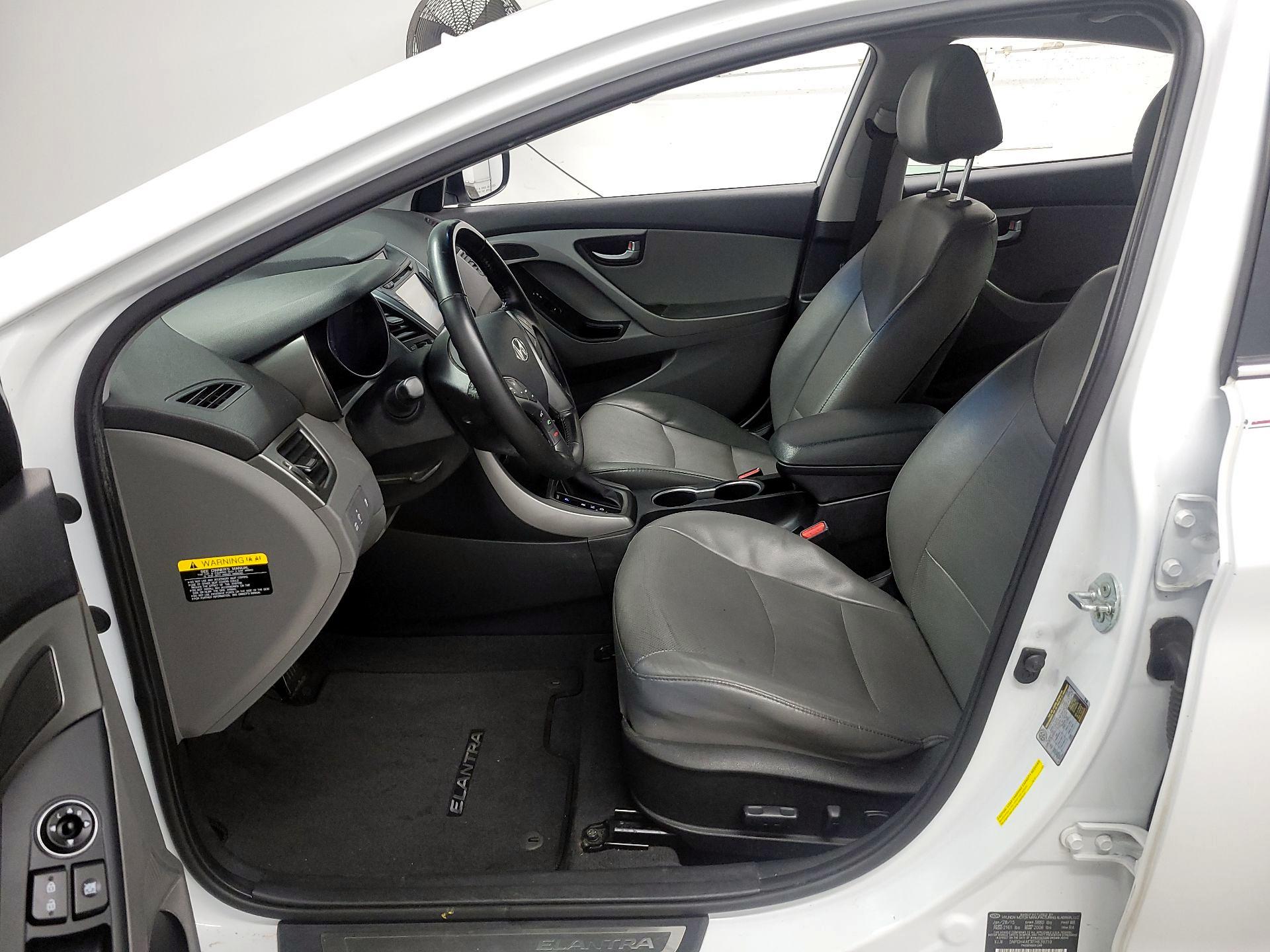Thumbnail: 2015 Hyundai Elantra - 11