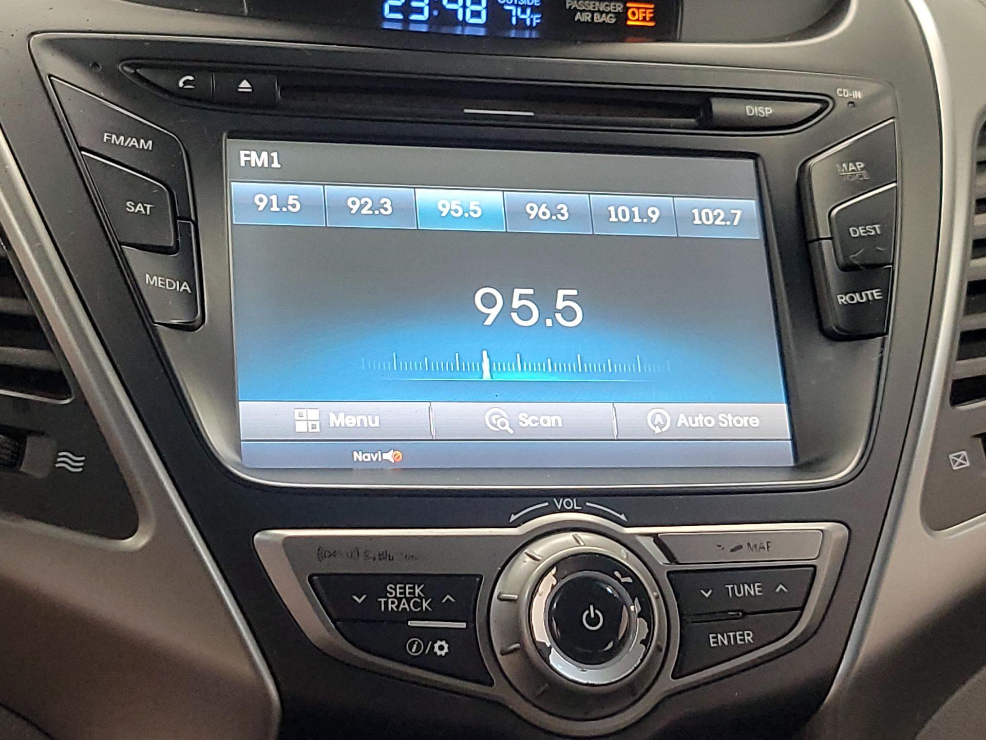 Thumbnail: 2015 Hyundai Elantra - 15
