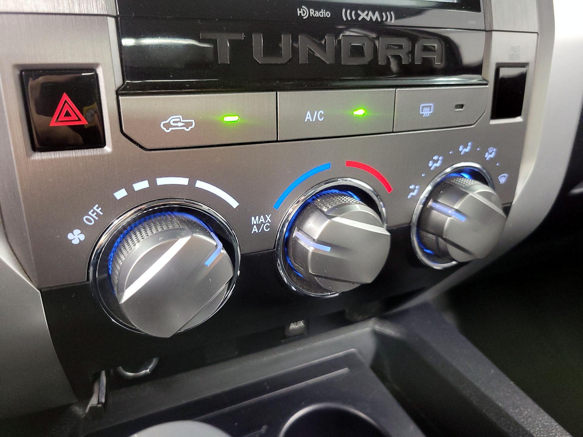 Thumbnail: 2018 Toyota Tundra - 15