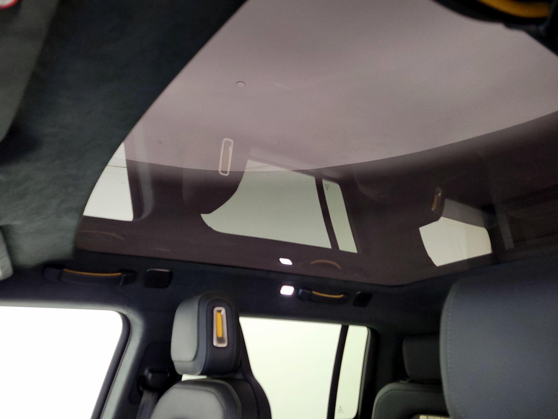 Thumbnail: 2023 Rivian R1S - 19