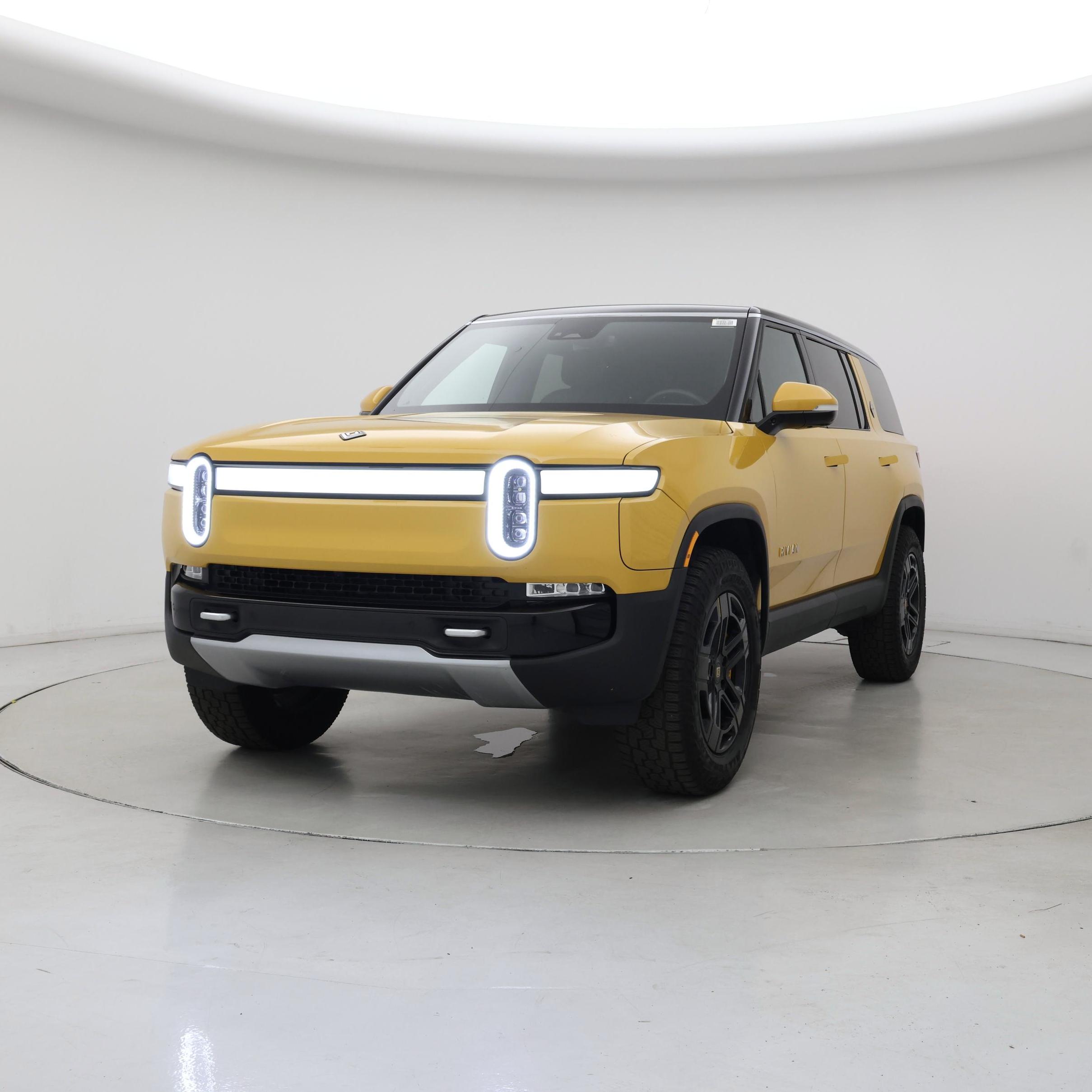 Thumbnail: 2023 Rivian R1S - 4