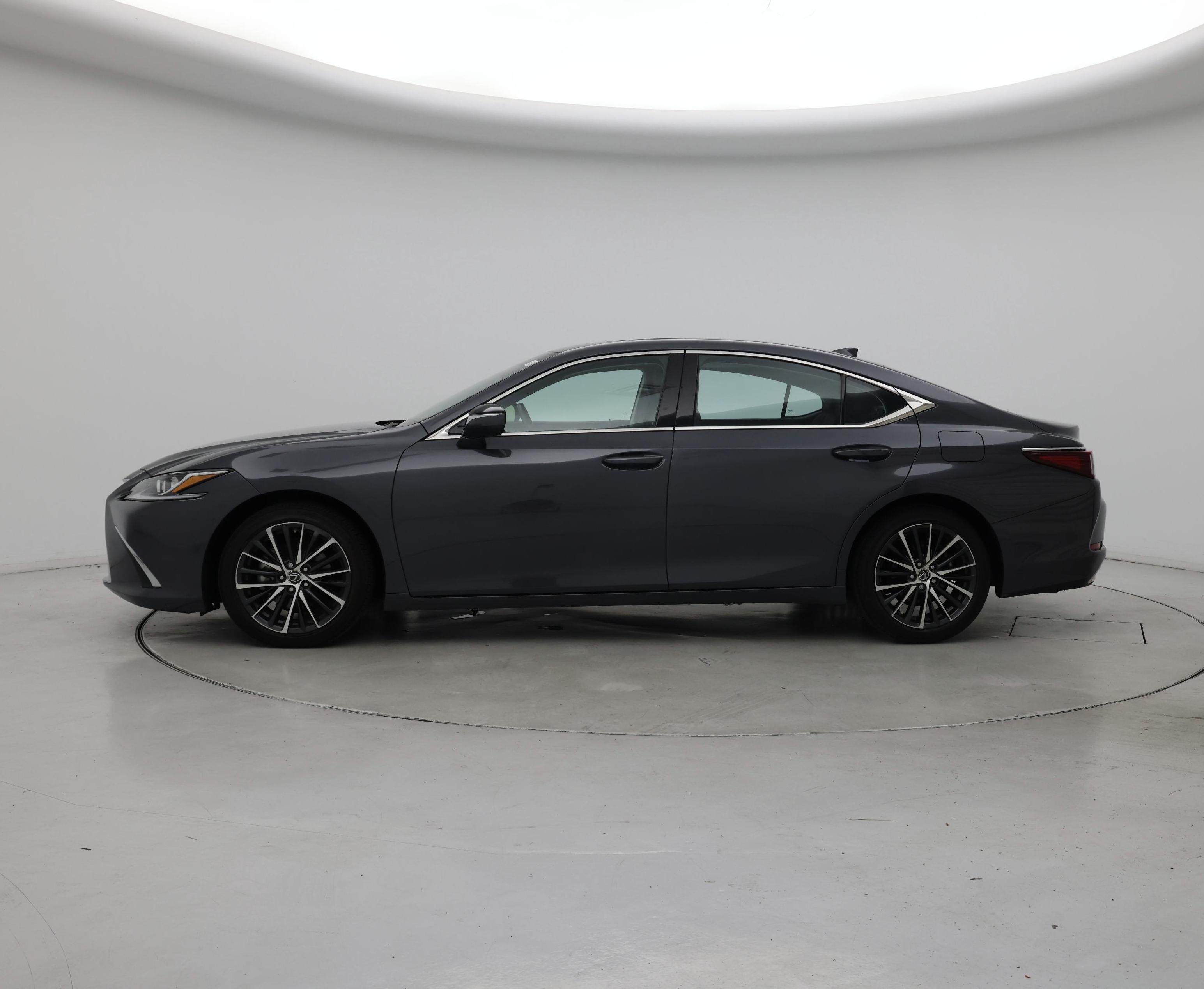 Thumbnail: 2024 Lexus ES - 3
