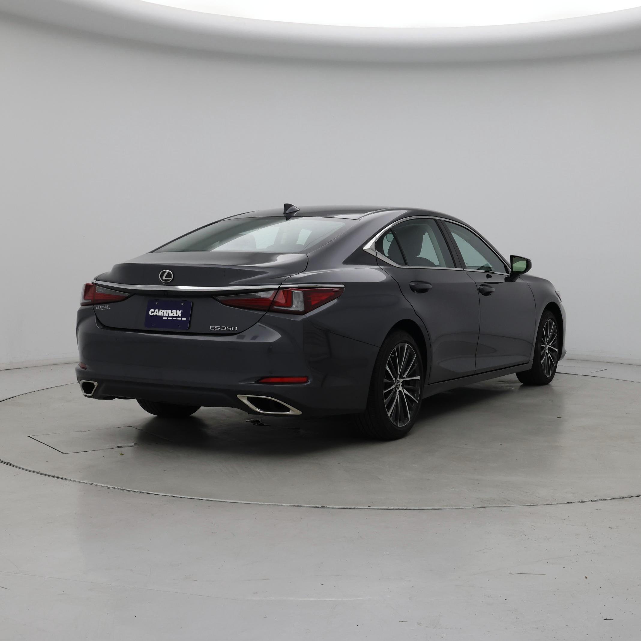 Thumbnail: 2024 Lexus ES - 8