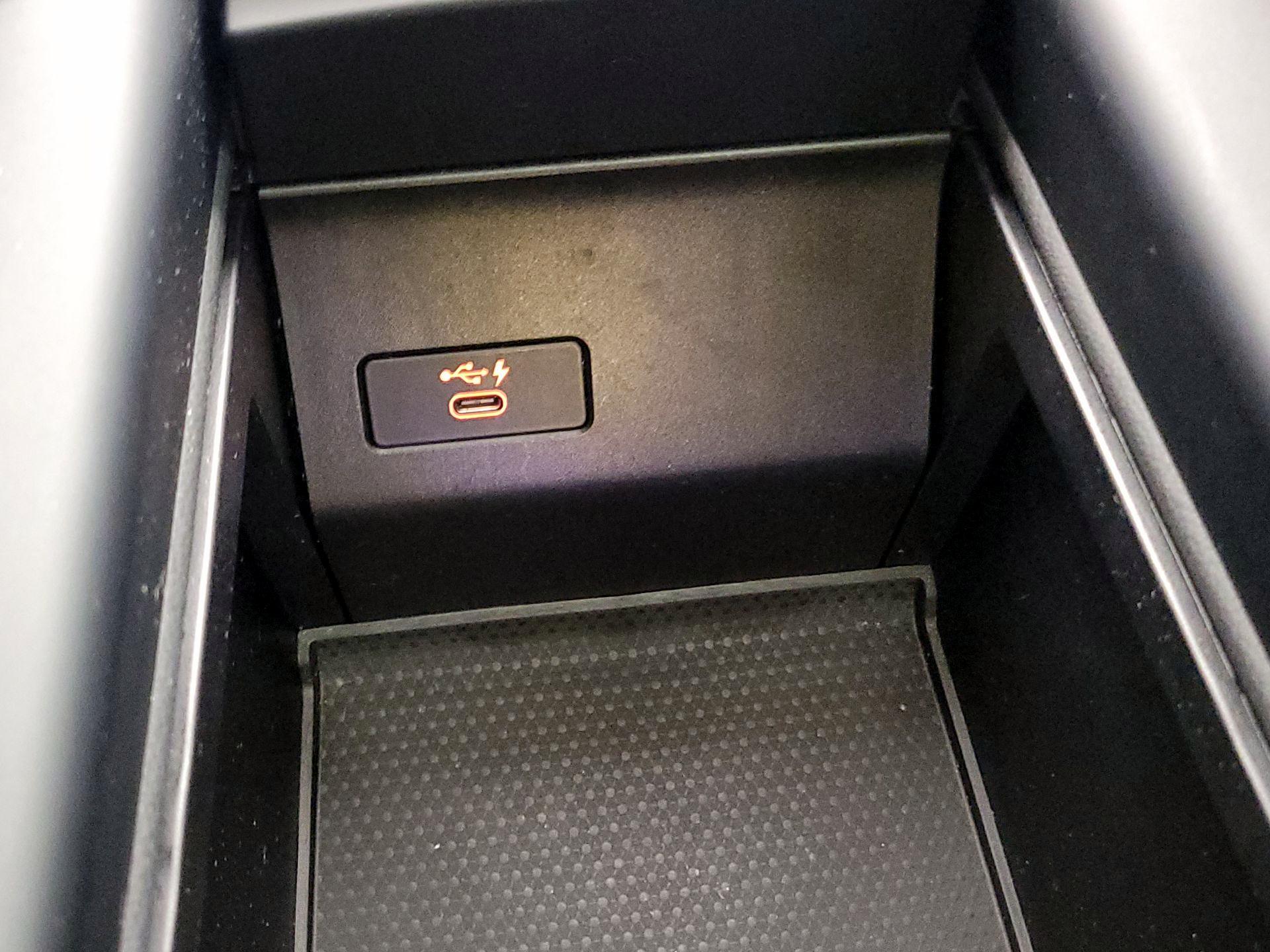 Thumbnail: 2020 BMW X5 - 19