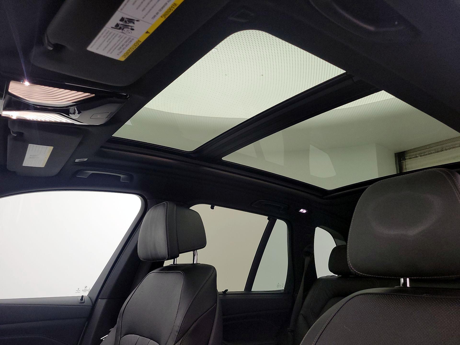 Thumbnail: 2020 BMW X5 - 20