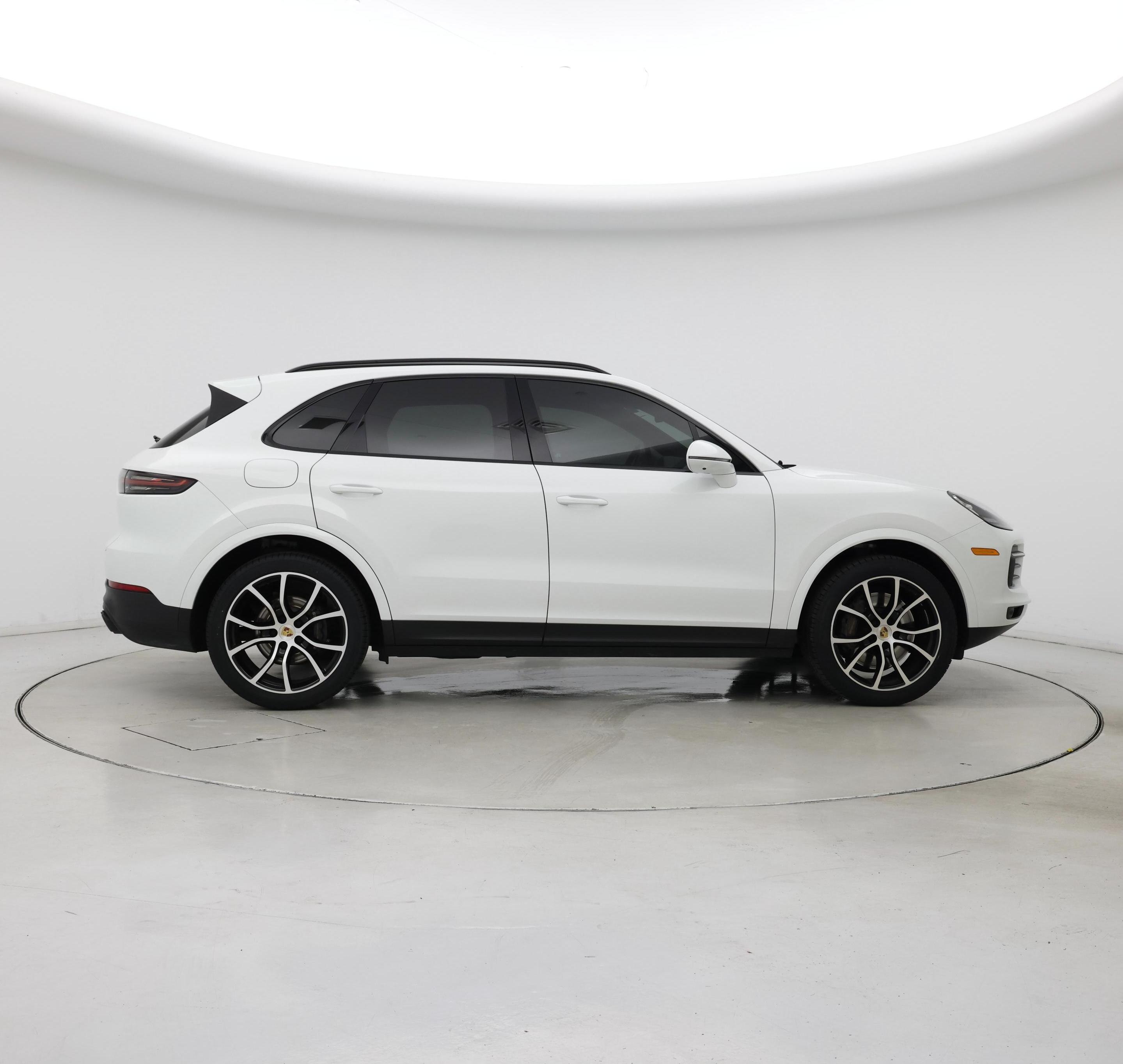 Thumbnail: 2022 Porsche Cayenne - 7