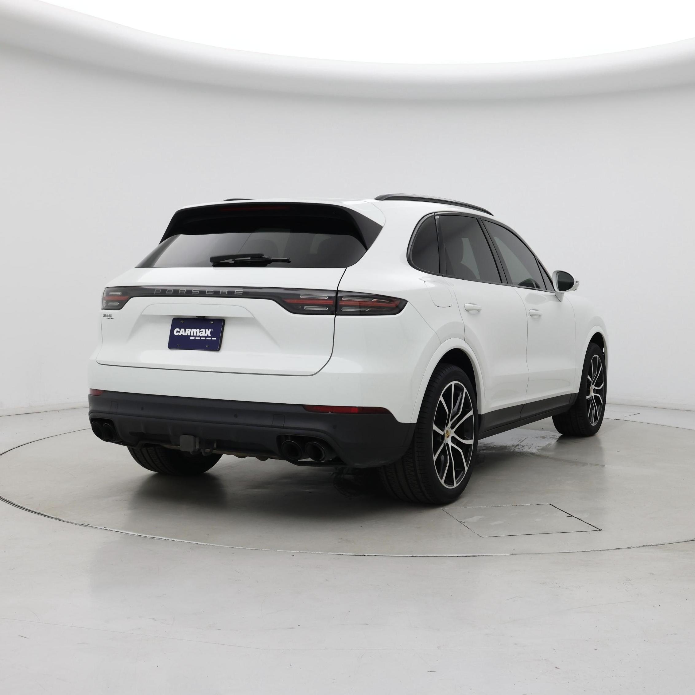 Thumbnail: 2022 Porsche Cayenne - 8