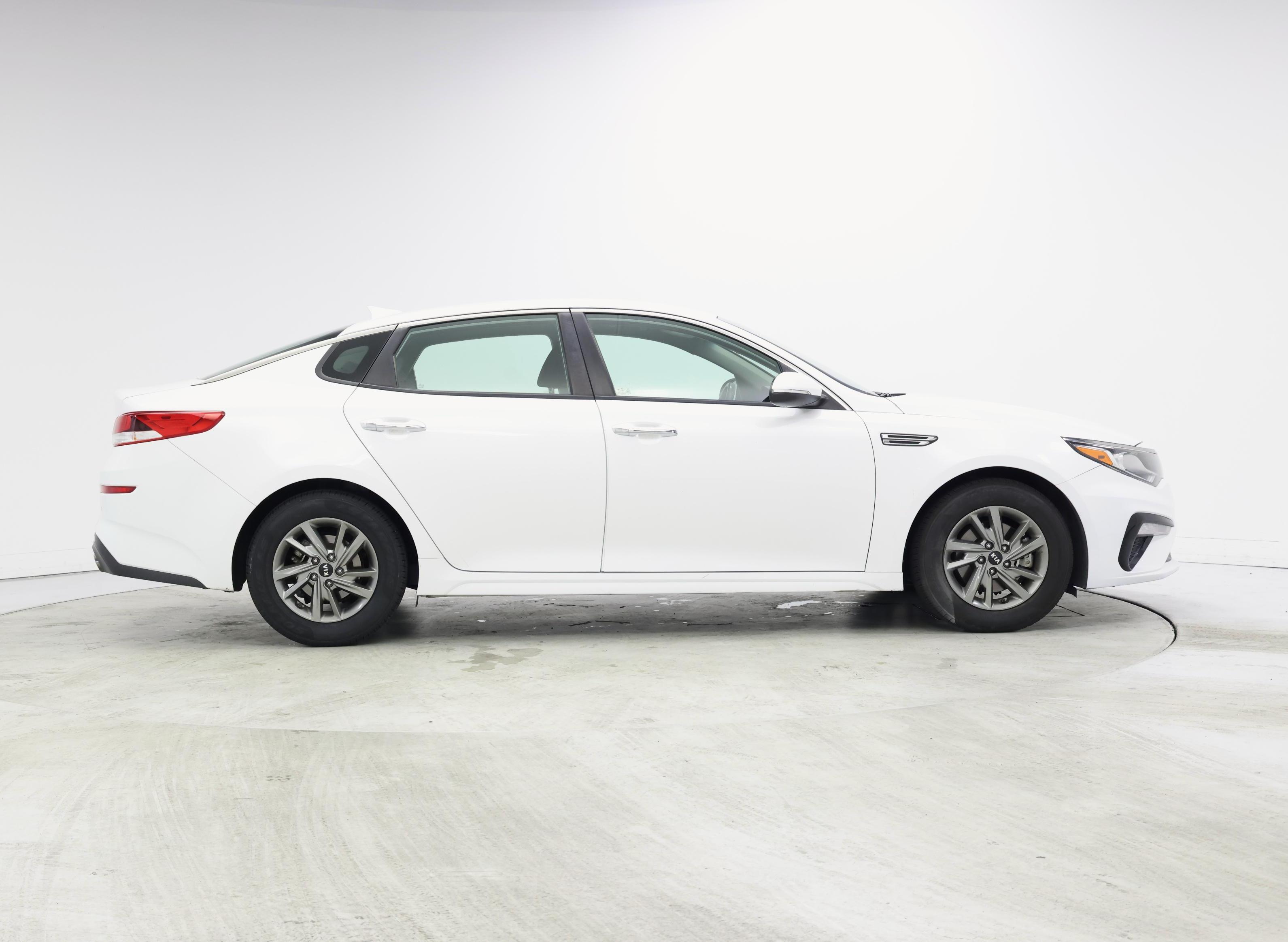 Thumbnail: 2019 Kia Optima - 7