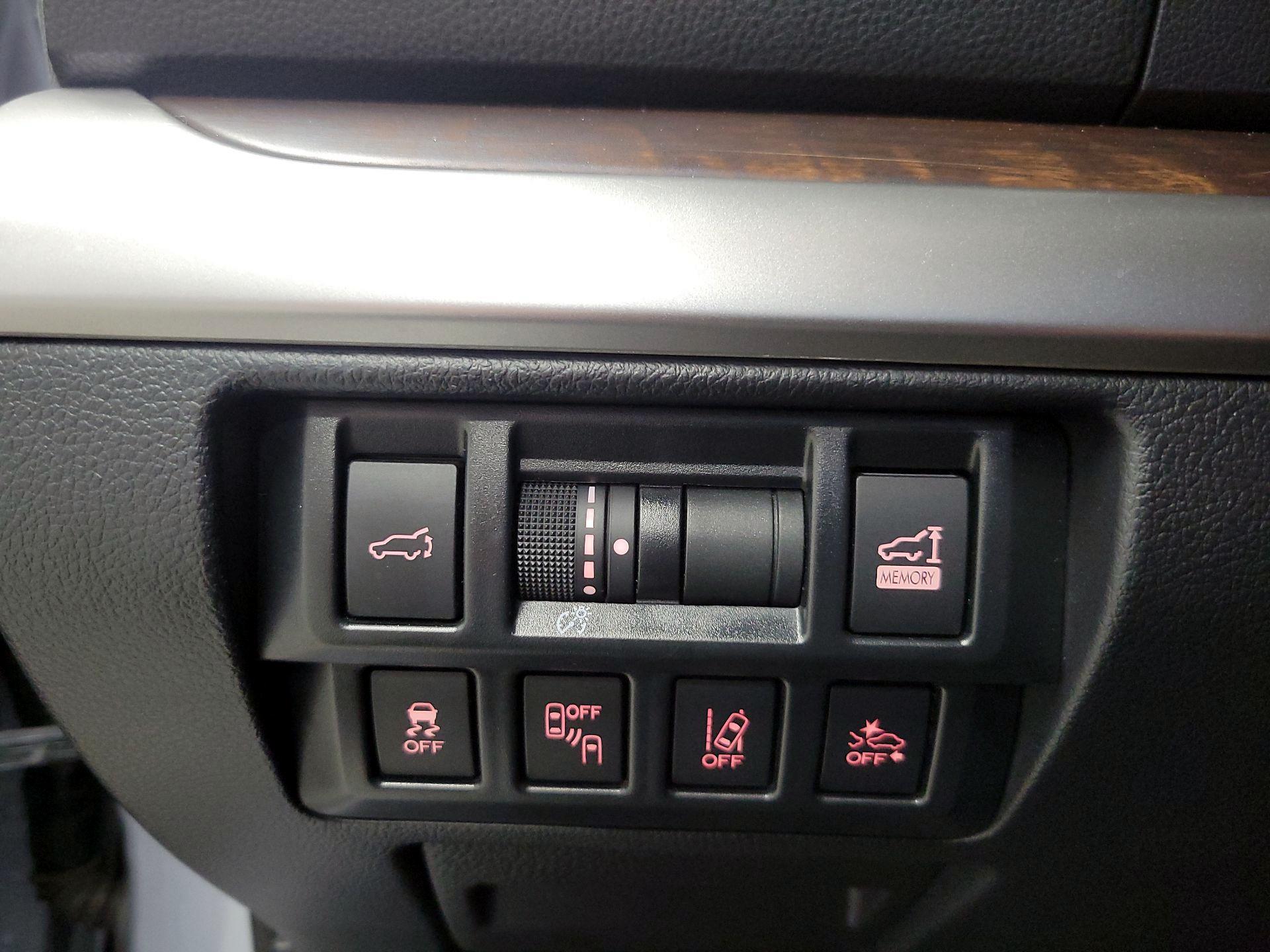 Thumbnail: 2019 Subaru Outback - 13