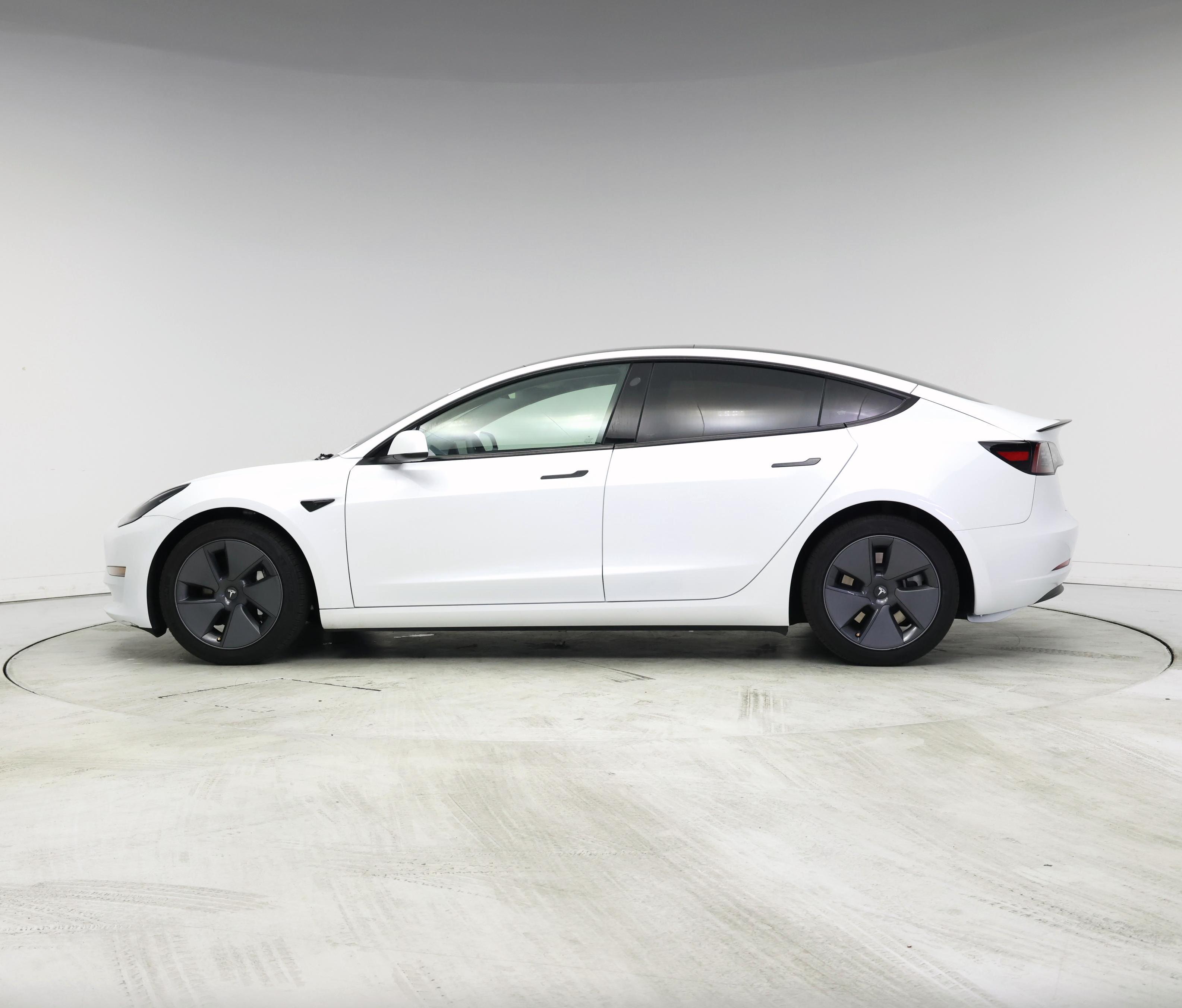 Thumbnail: 2023 Tesla Model 3 - 3