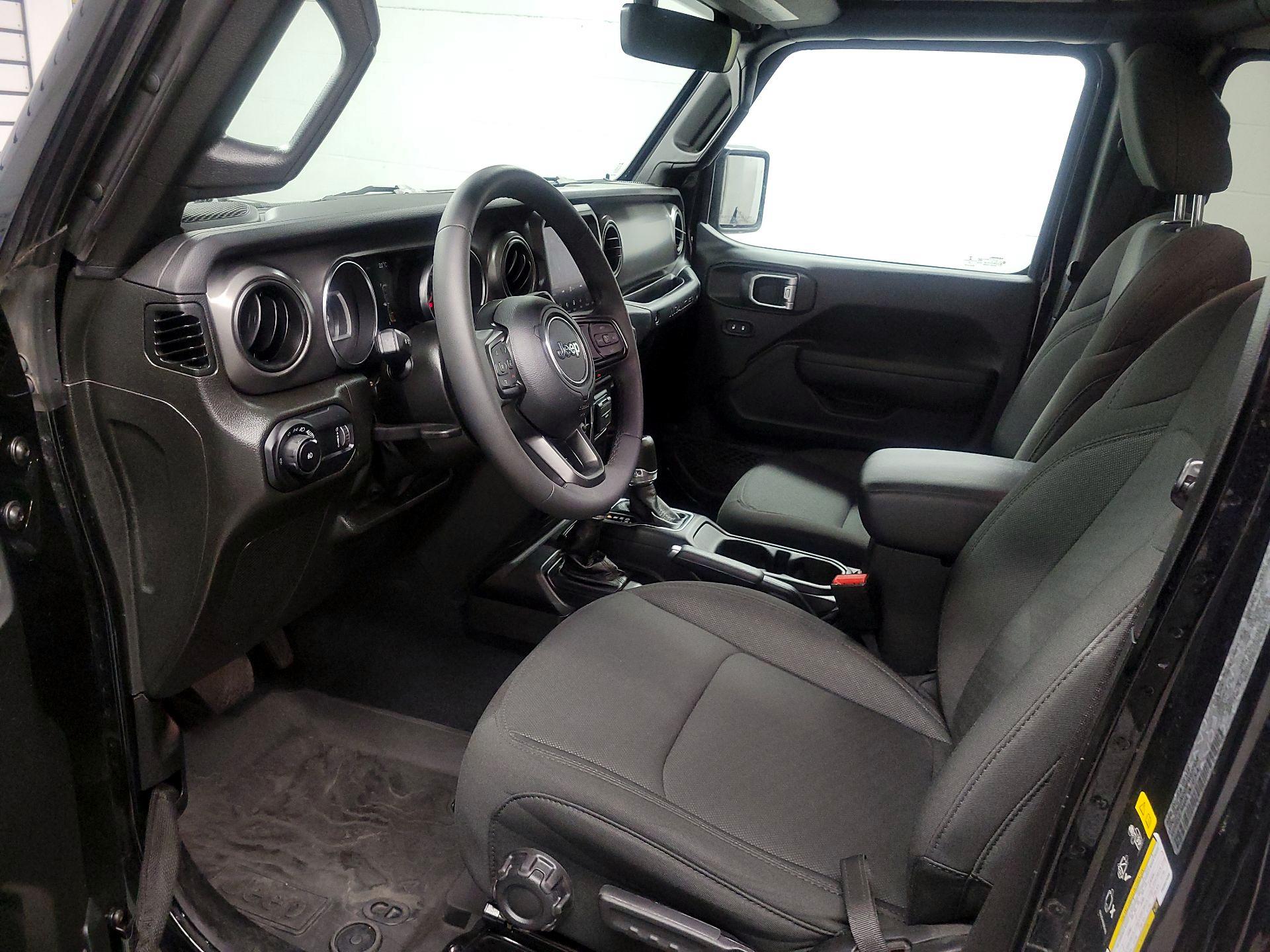 Thumbnail: 2023 Jeep Wrangler - 11