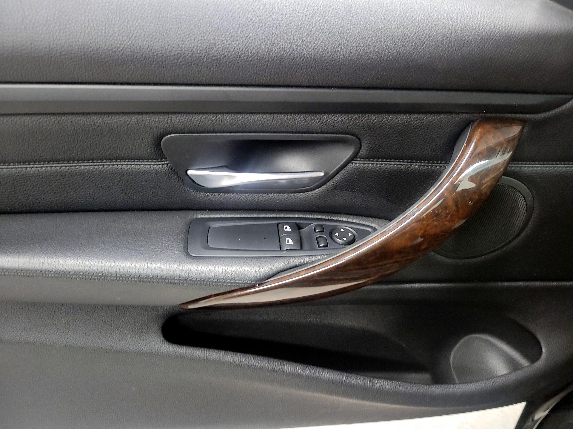 Thumbnail: 2015 BMW 4 Series - 12
