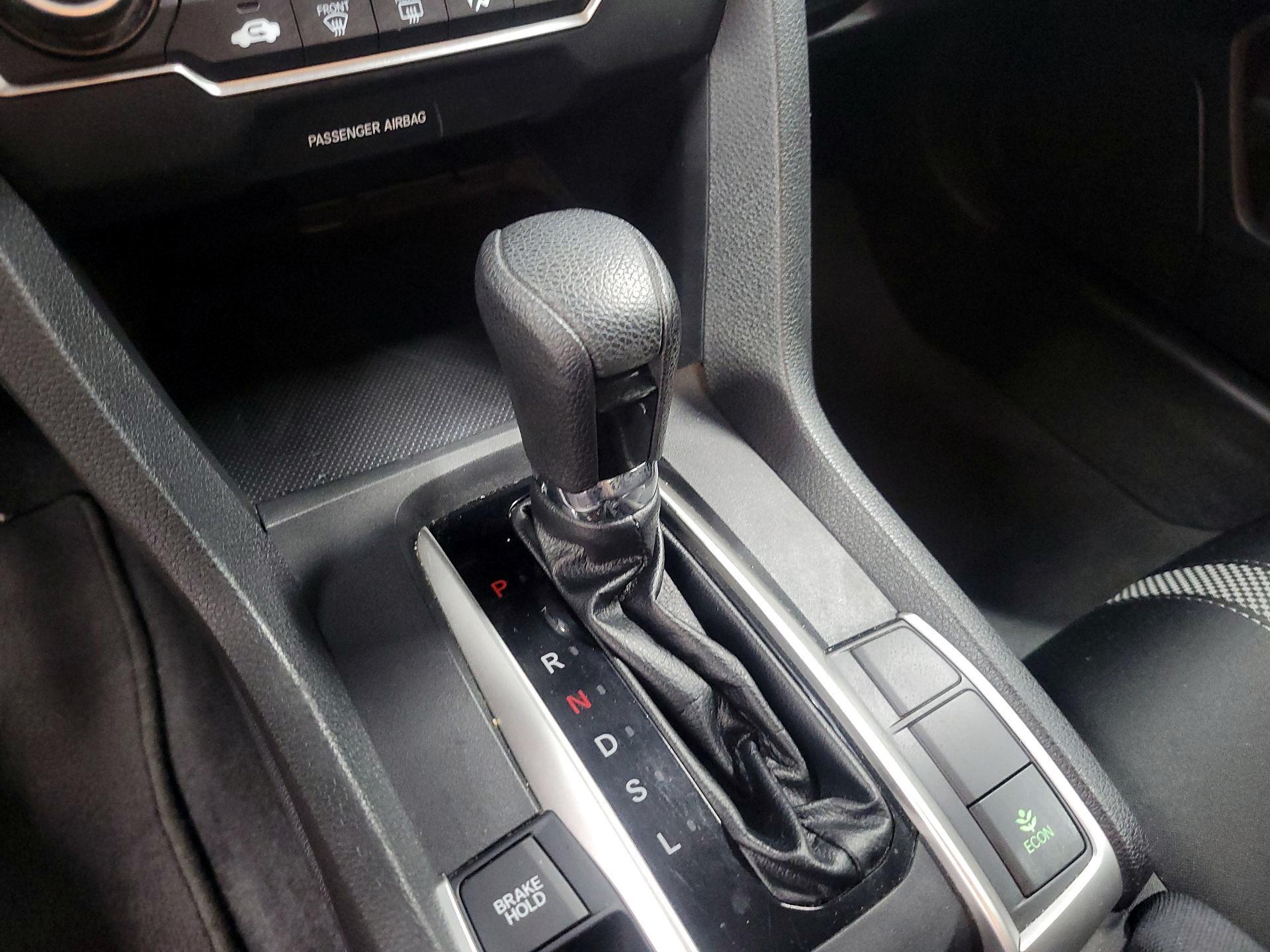 Thumbnail: 2019 Honda Civic - 17