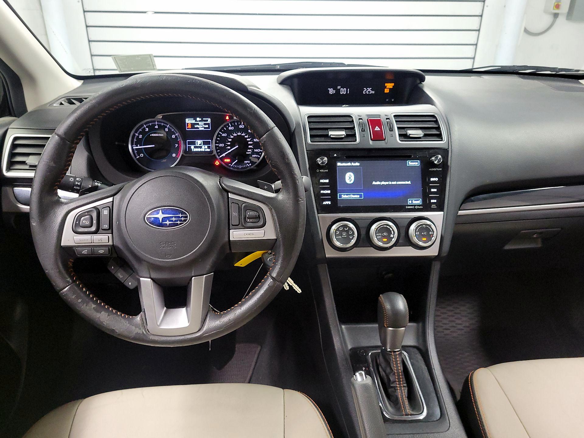 Thumbnail: 2017 Subaru Crosstrek - 9