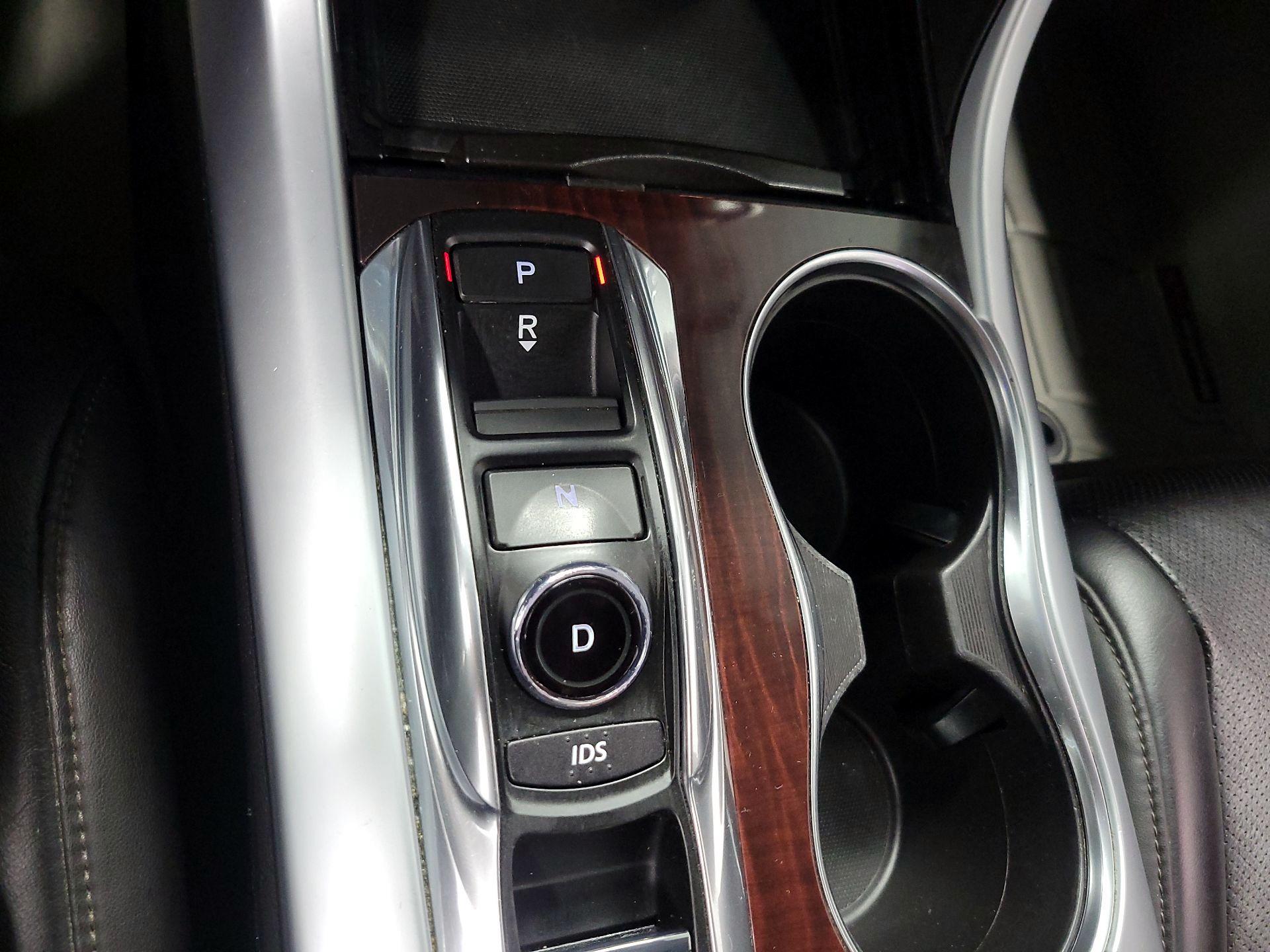Thumbnail: 2015 Acura TLX - 16
