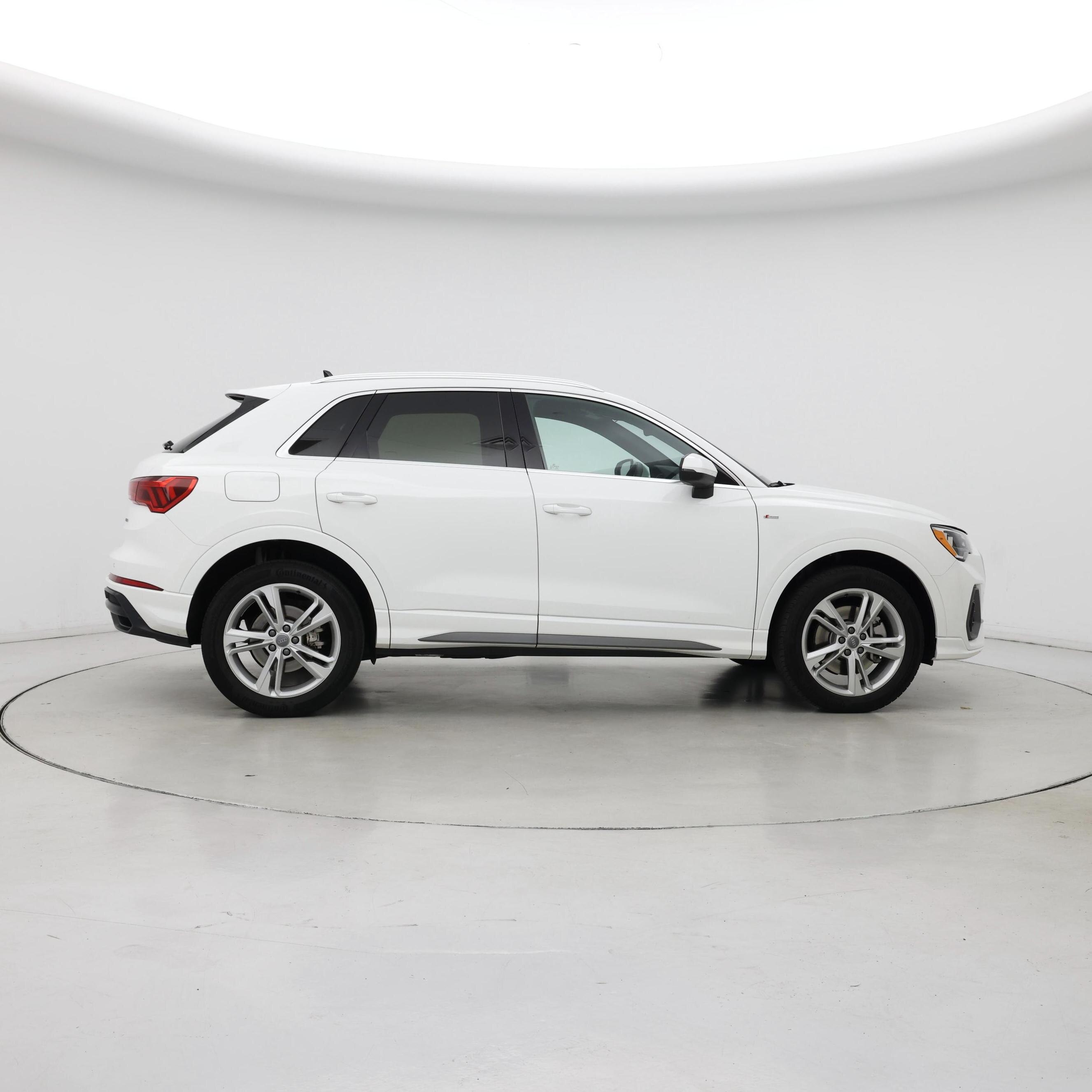 Thumbnail: 2020 Audi Q3 - 7