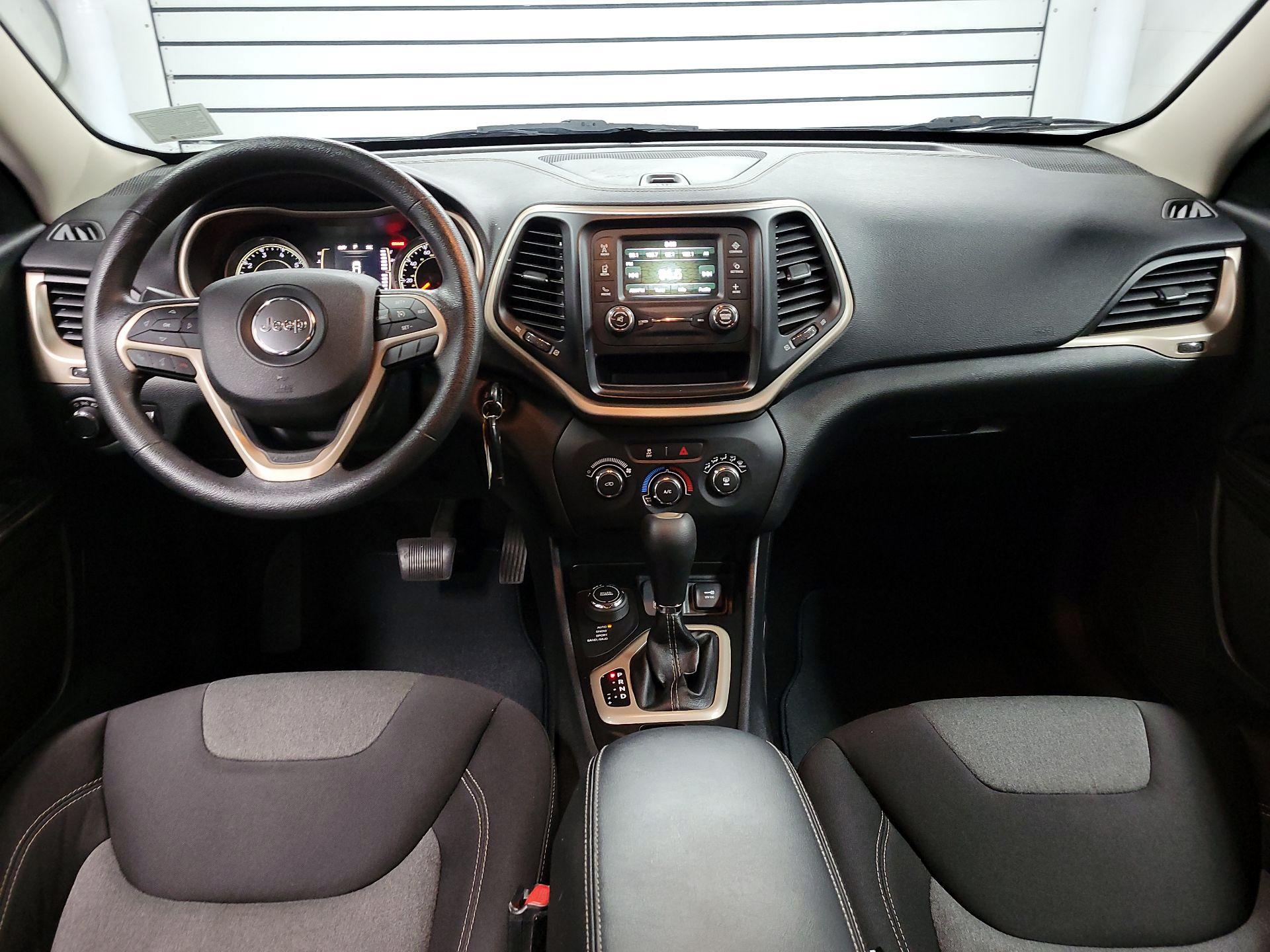 Thumbnail: 2014 Jeep Cherokee - 9