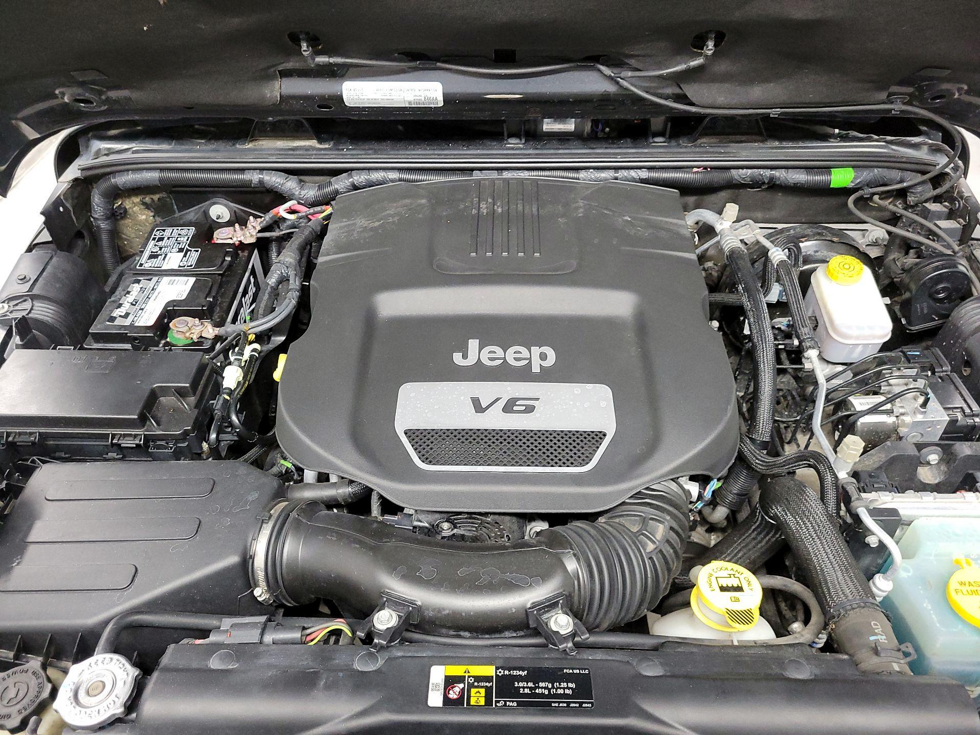 Thumbnail: 2017 Jeep Wrangler - 18