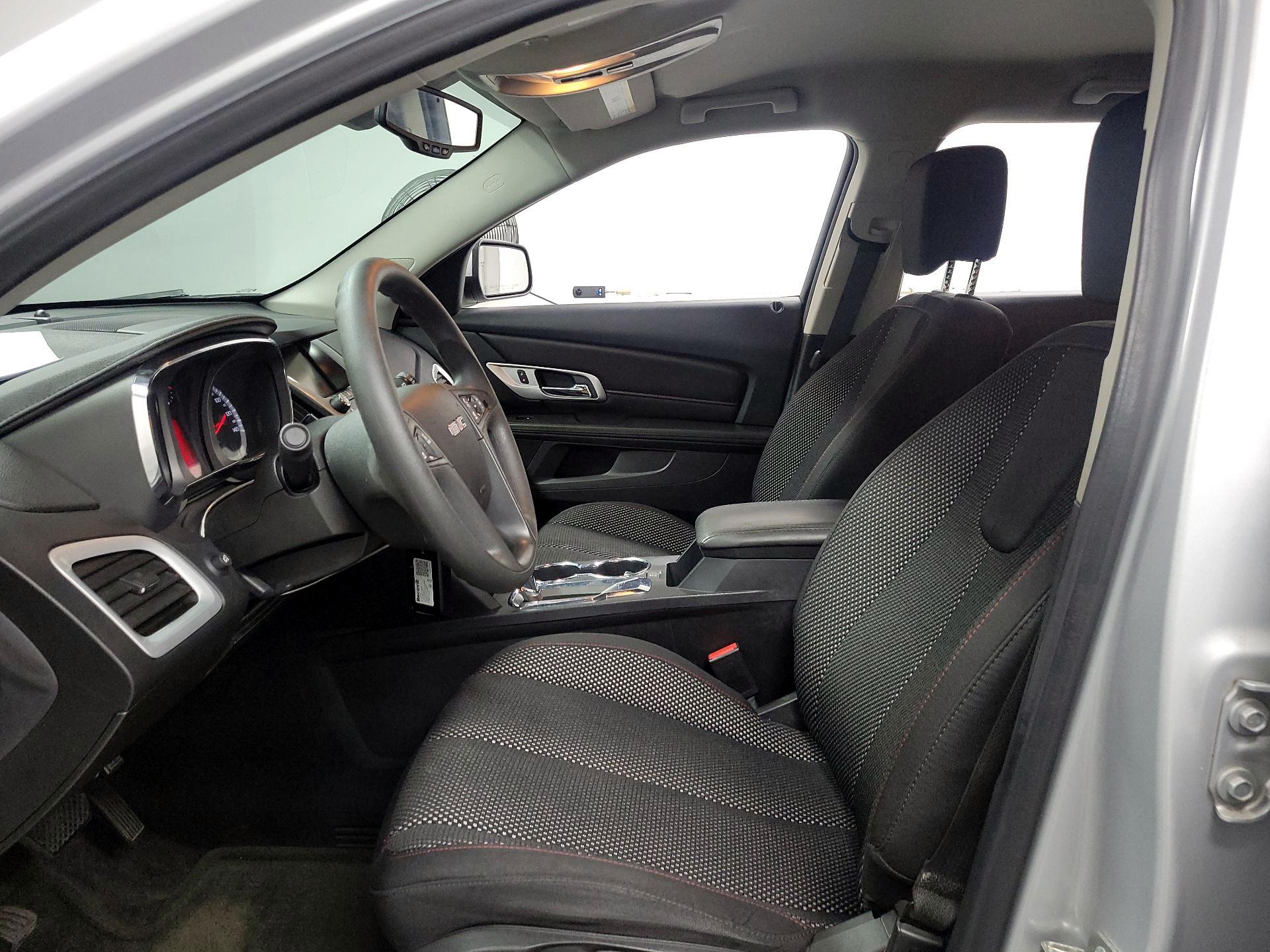 Thumbnail: 2016 GMC Terrain - 11