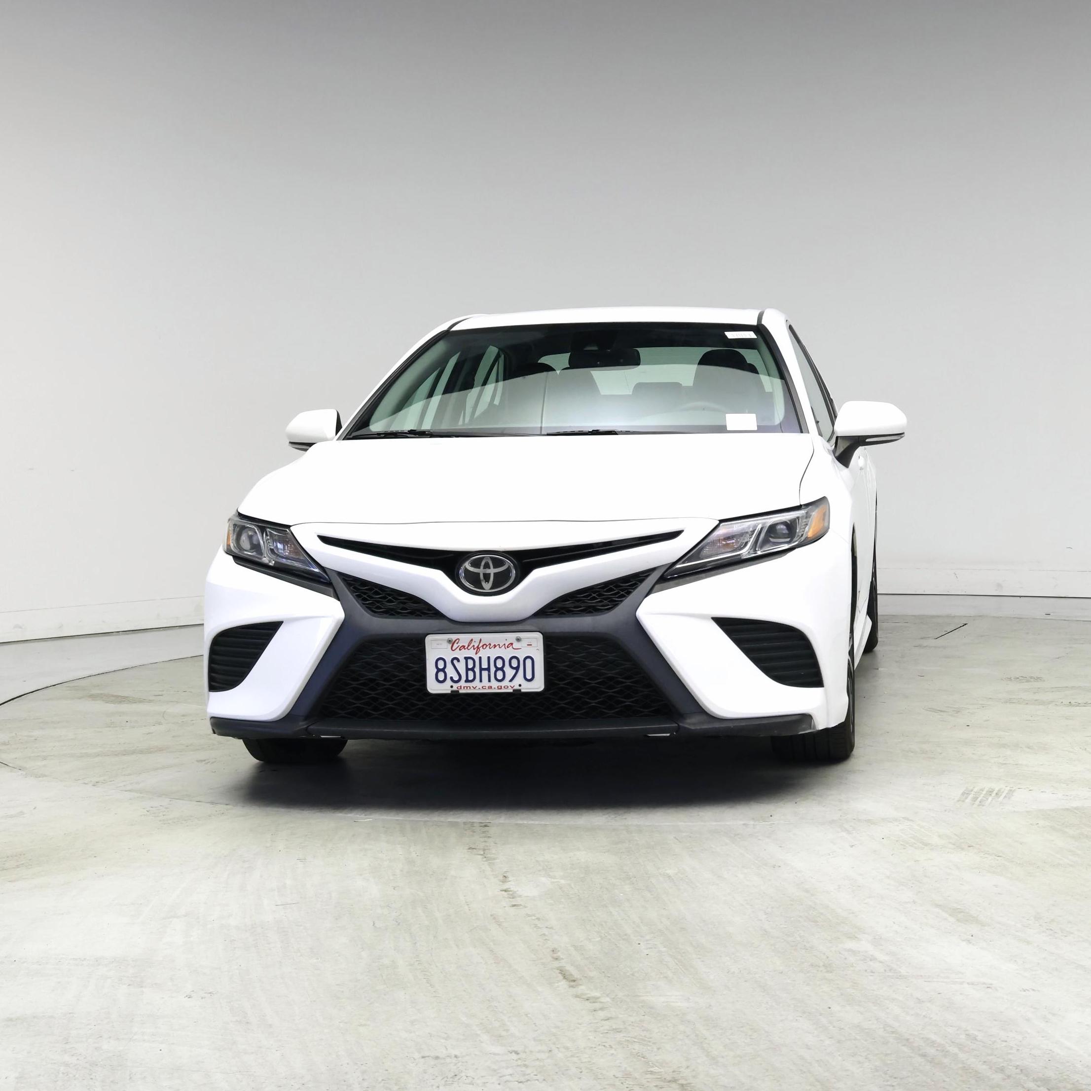 Thumbnail: 2020 Toyota Camry - 5