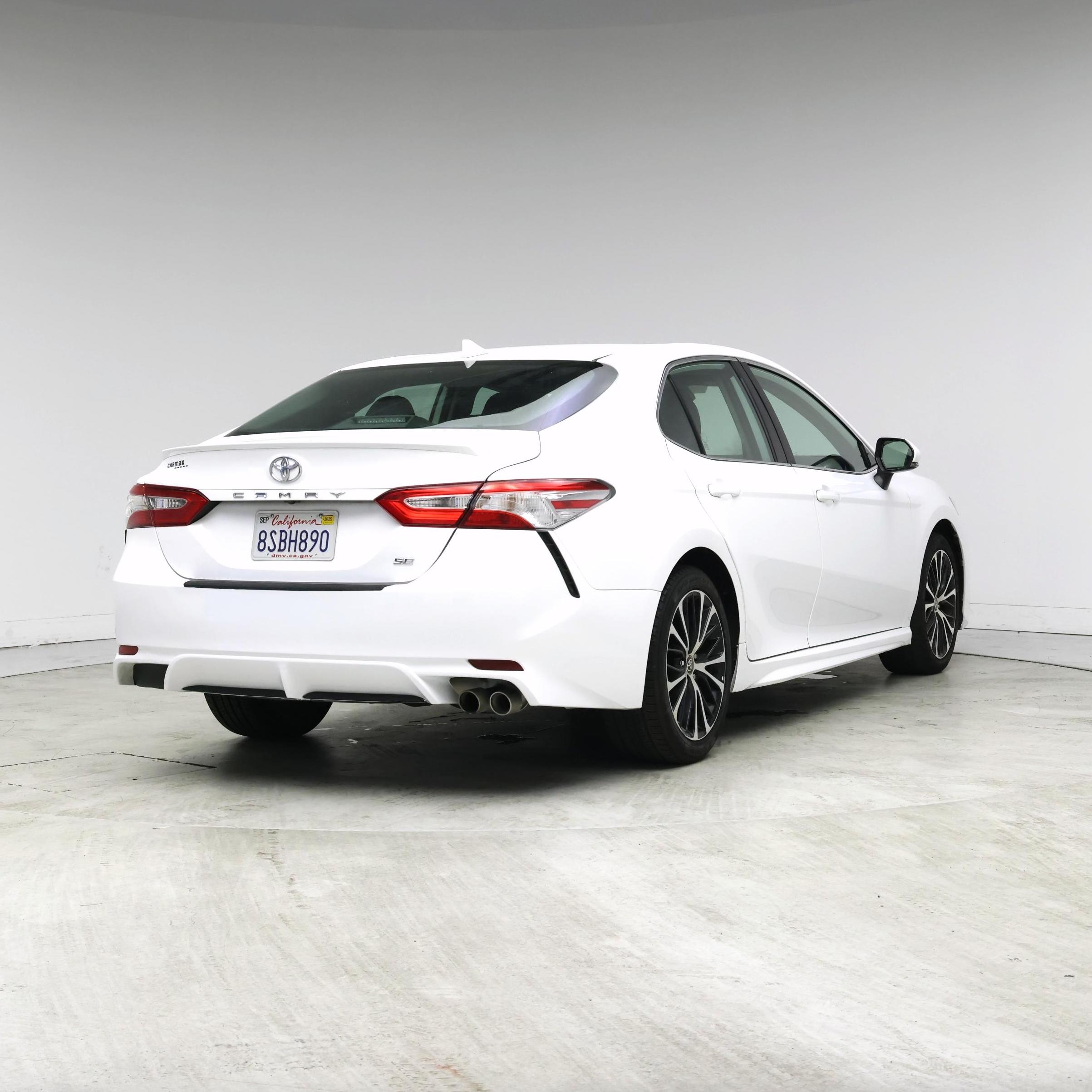 Thumbnail: 2020 Toyota Camry - 8