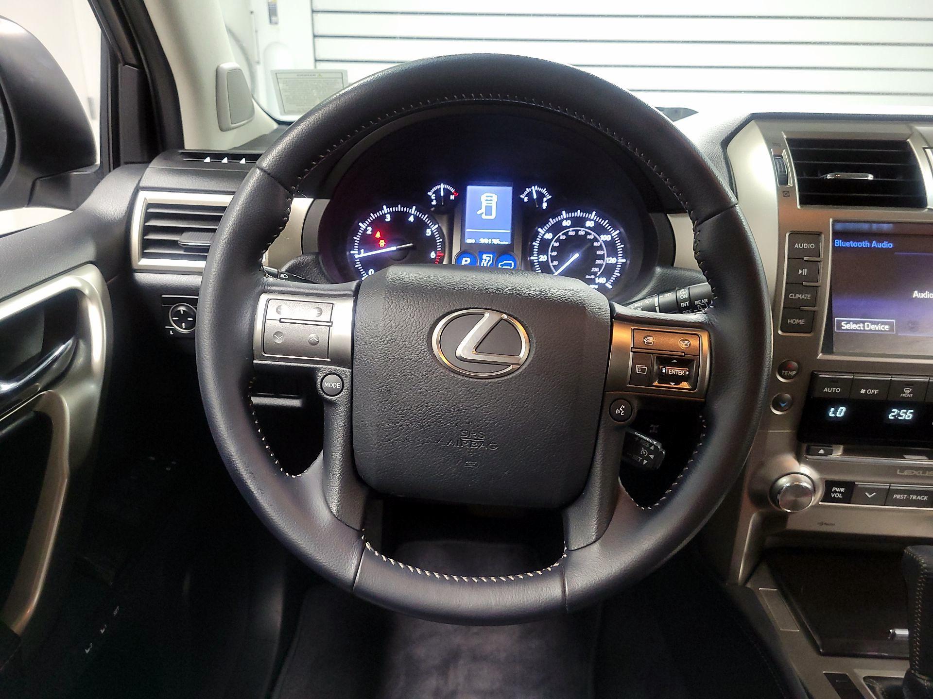 Thumbnail: 2014 Lexus GX - 10