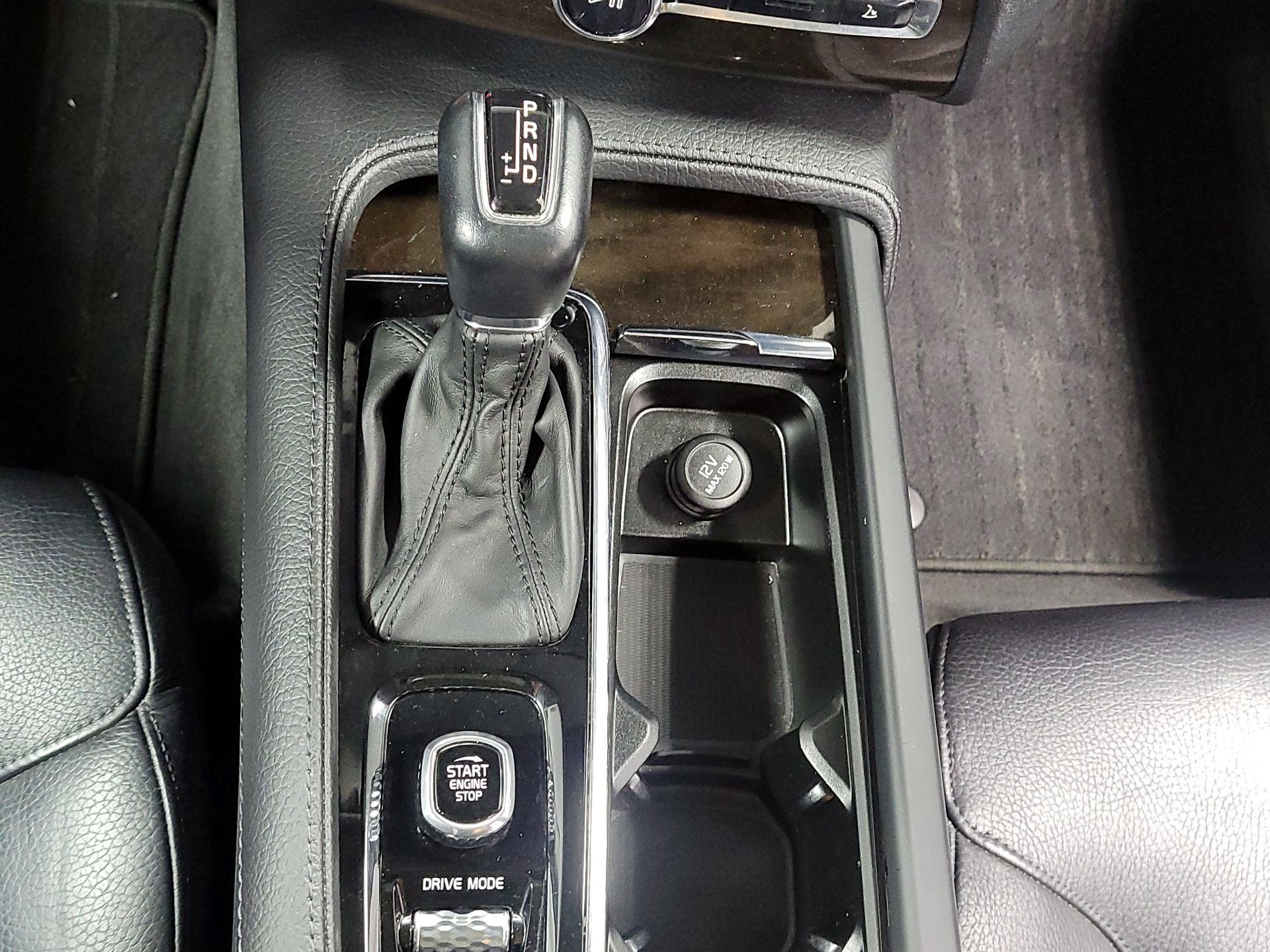 Thumbnail: 2018 Volvo XC90 - 18