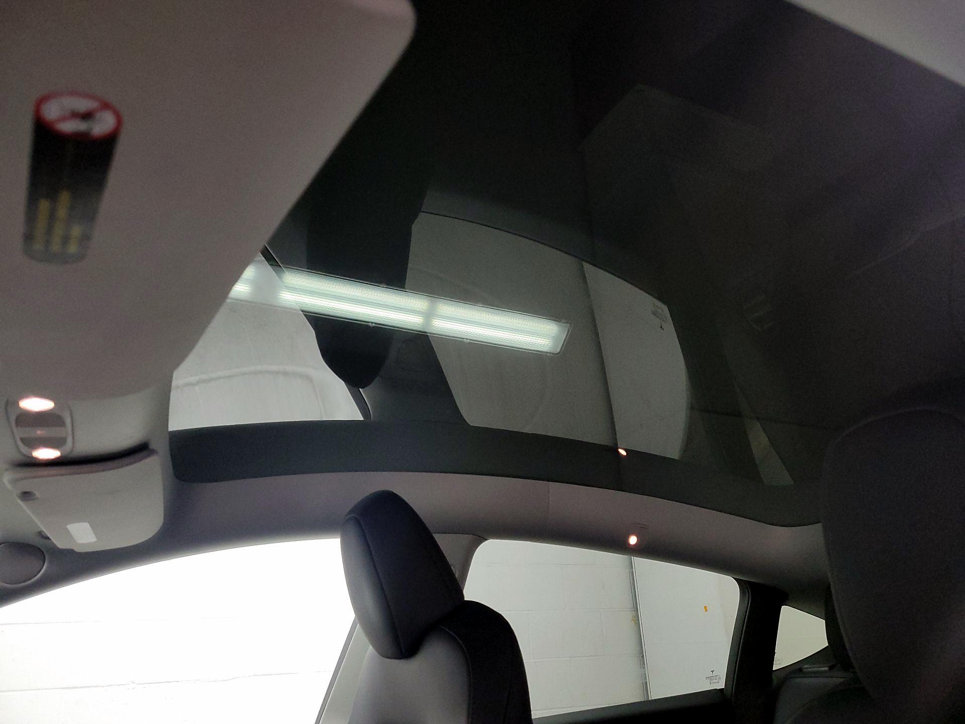 Thumbnail: 2025 Tesla Model Y - 18